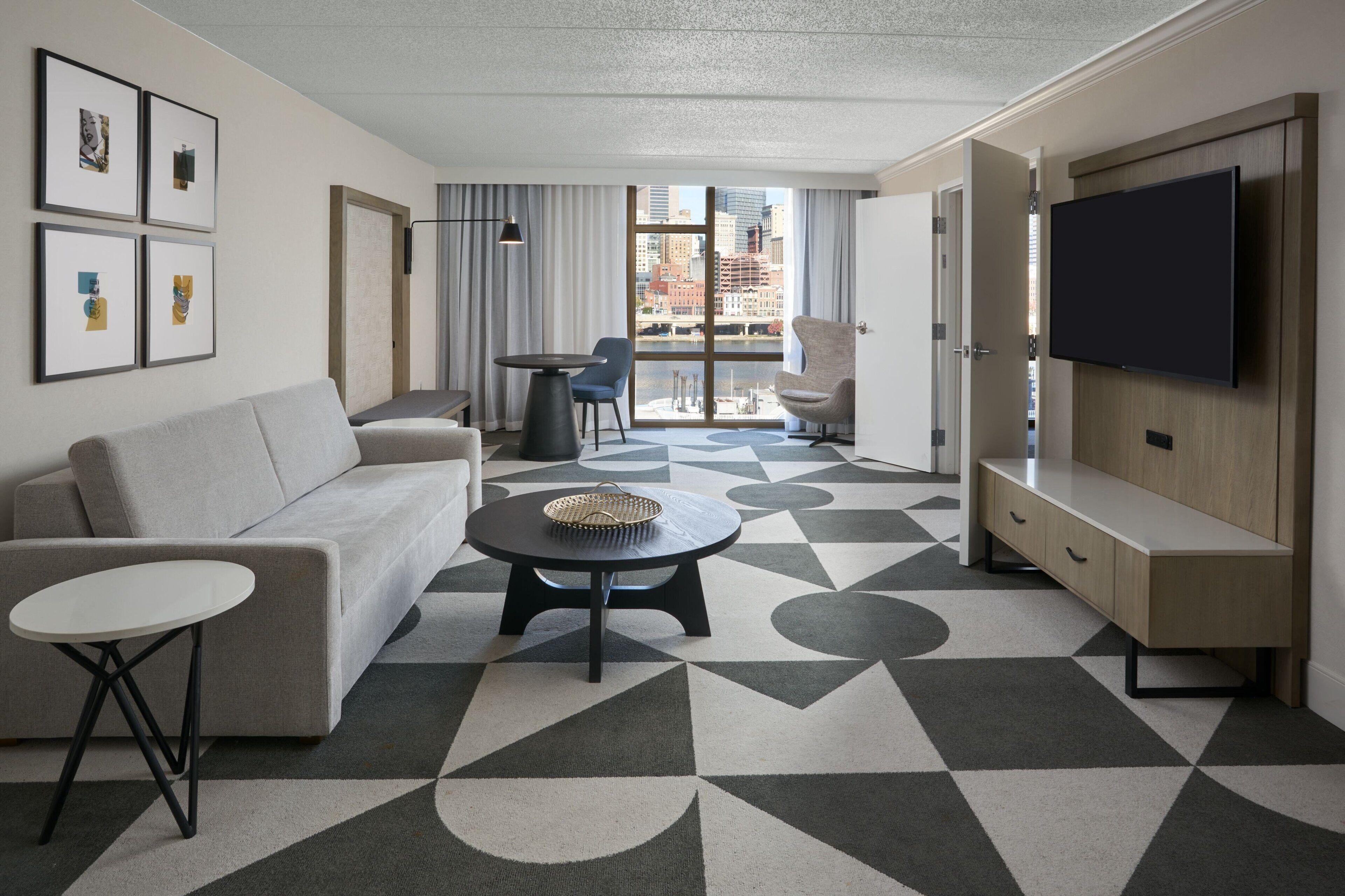 King Suite City View