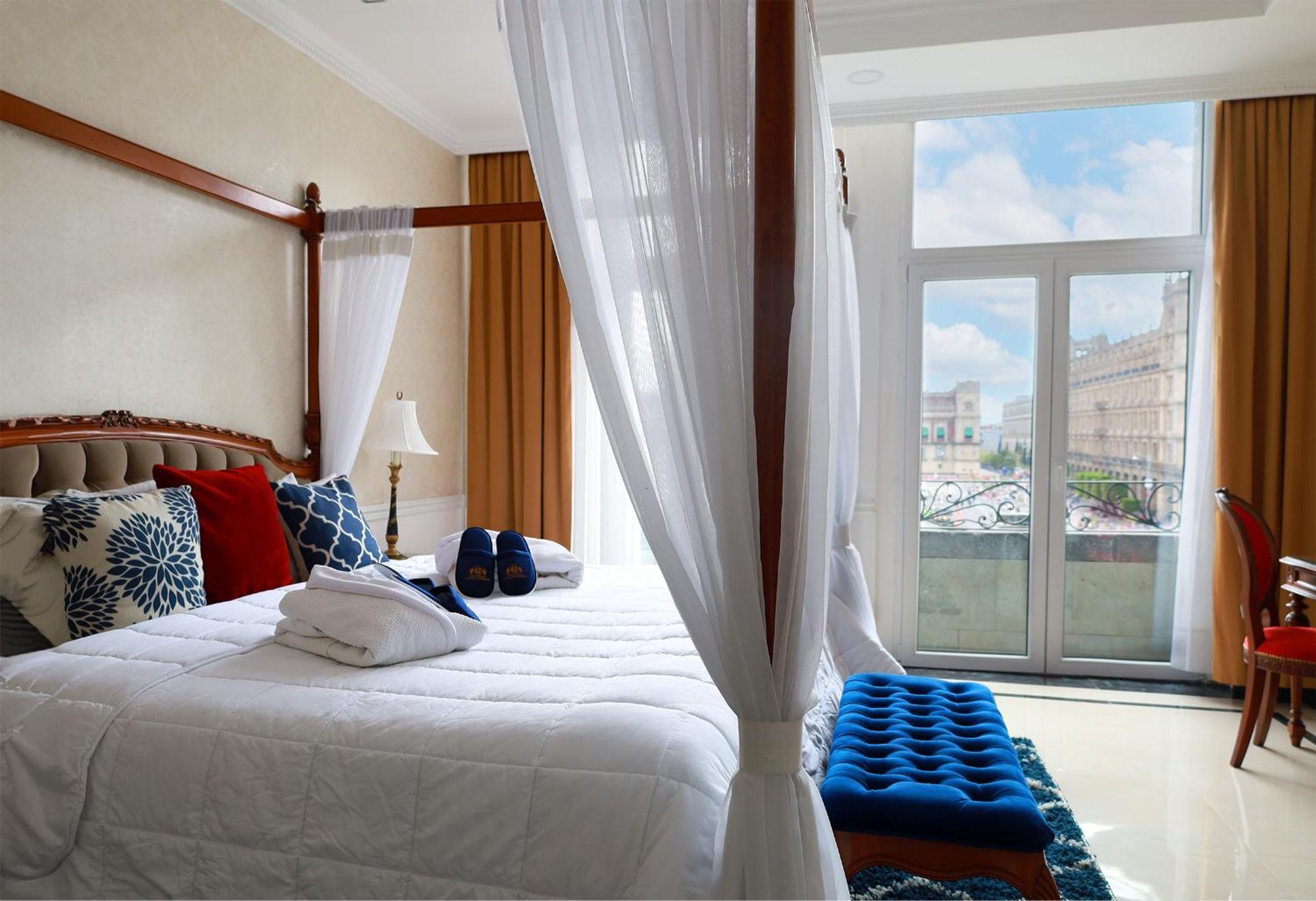 Junior Suite Zocalo View