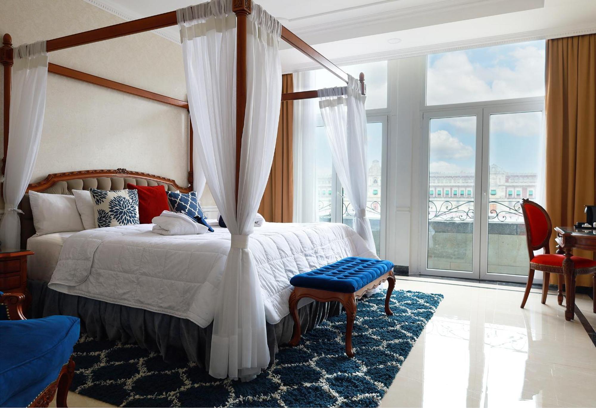 Junior Suite Zocalo View