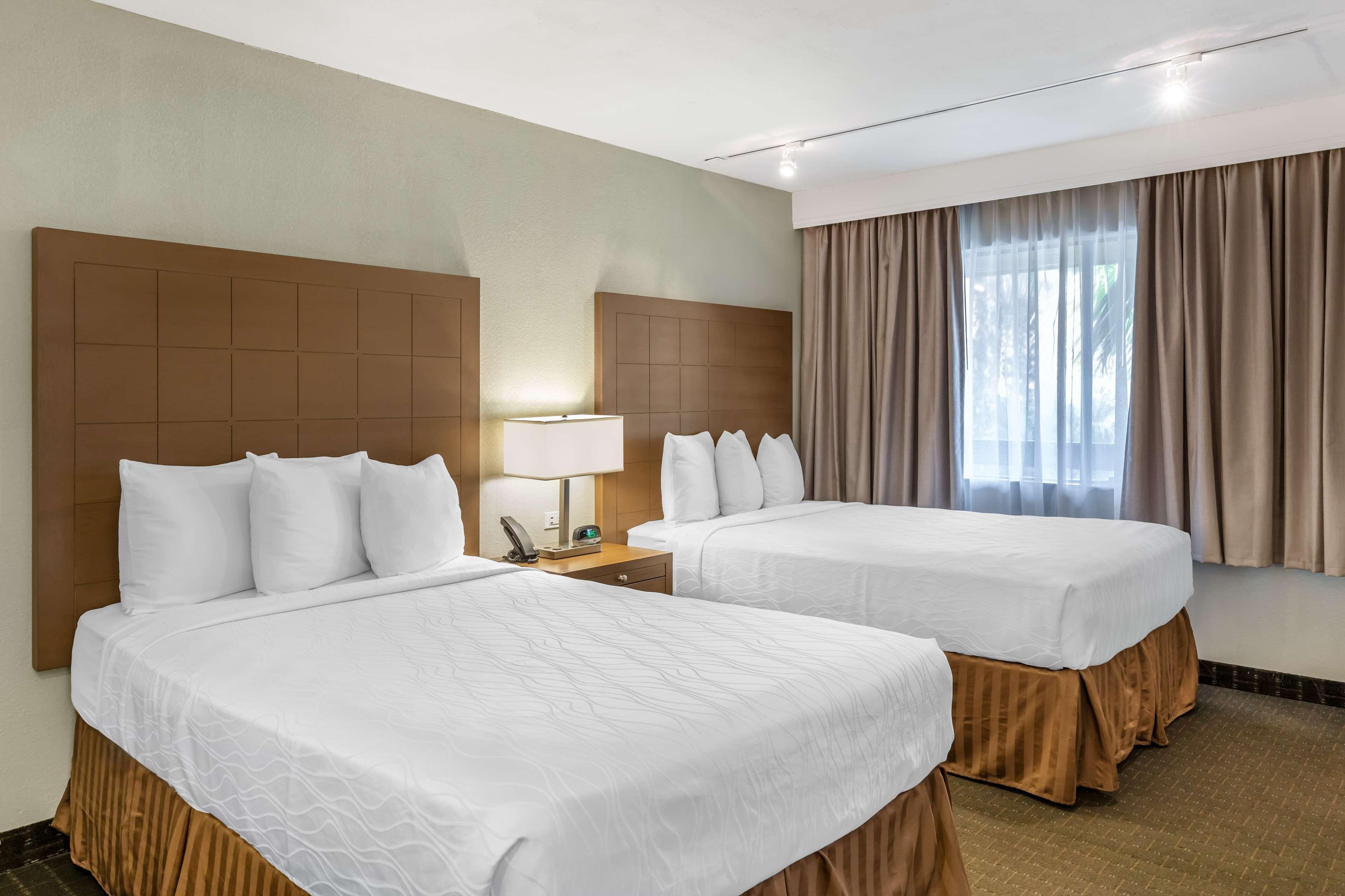 Double Room Two Double Beds Non-Smoking
