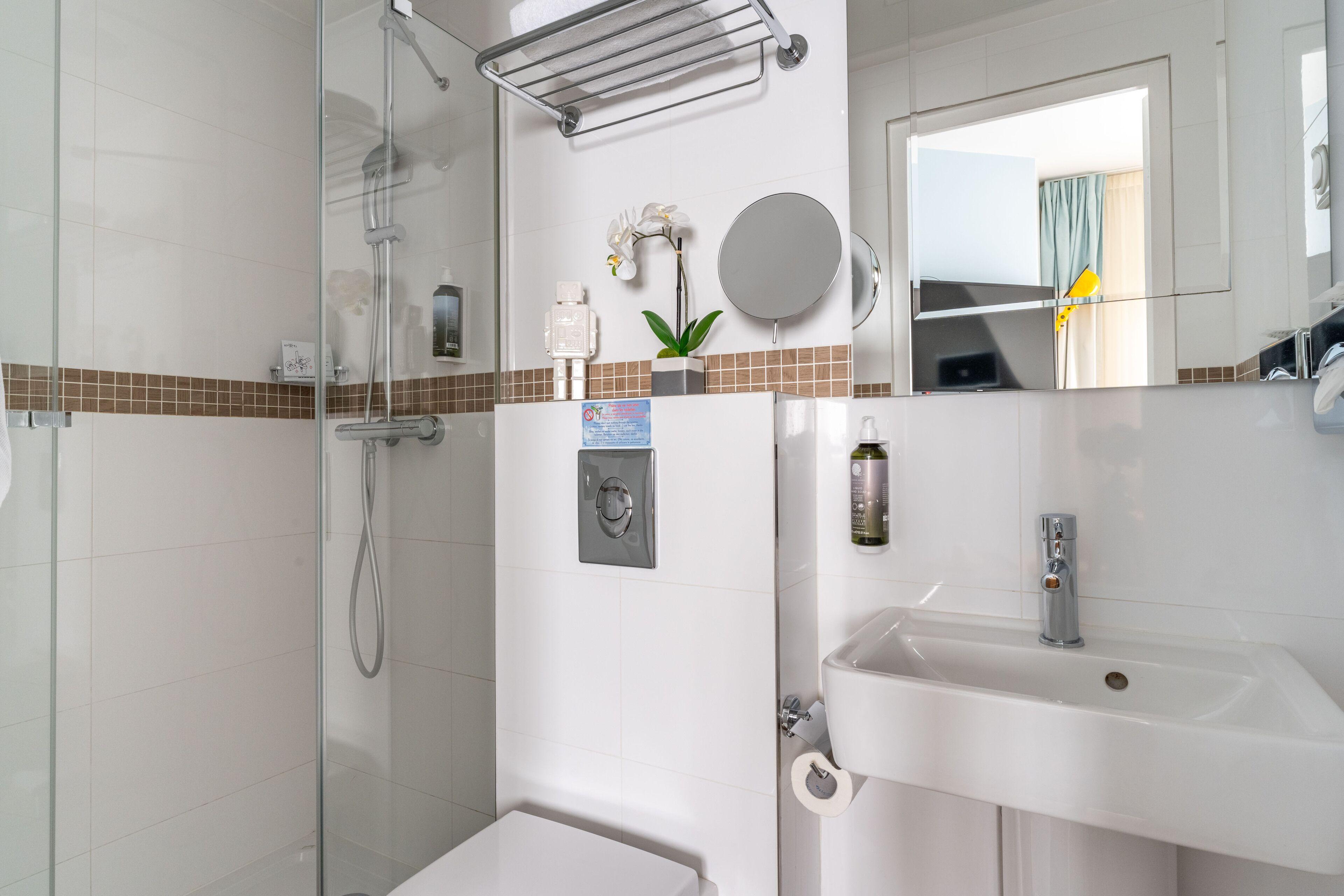 Small Single Room
