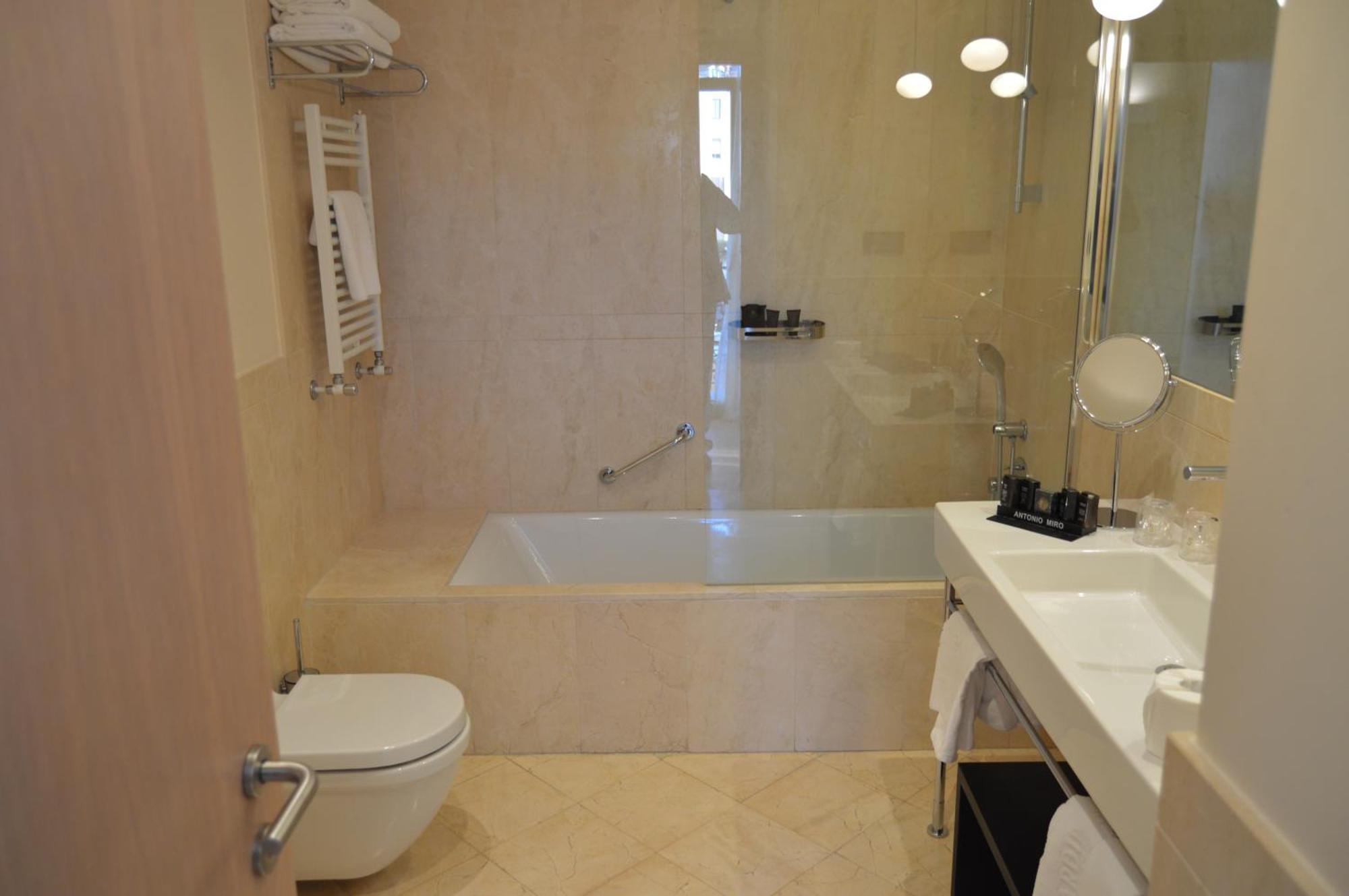 Junior Suite,1272847525:JPEG