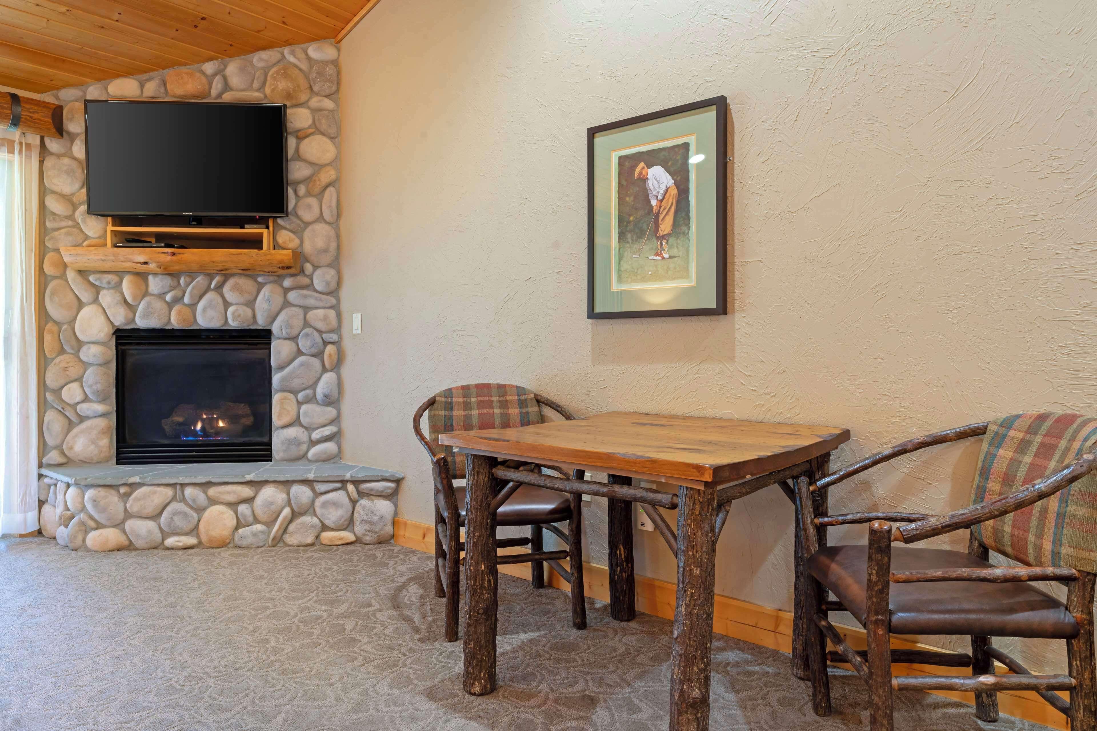 King Suite Spa Bath Non-Pet Friendly