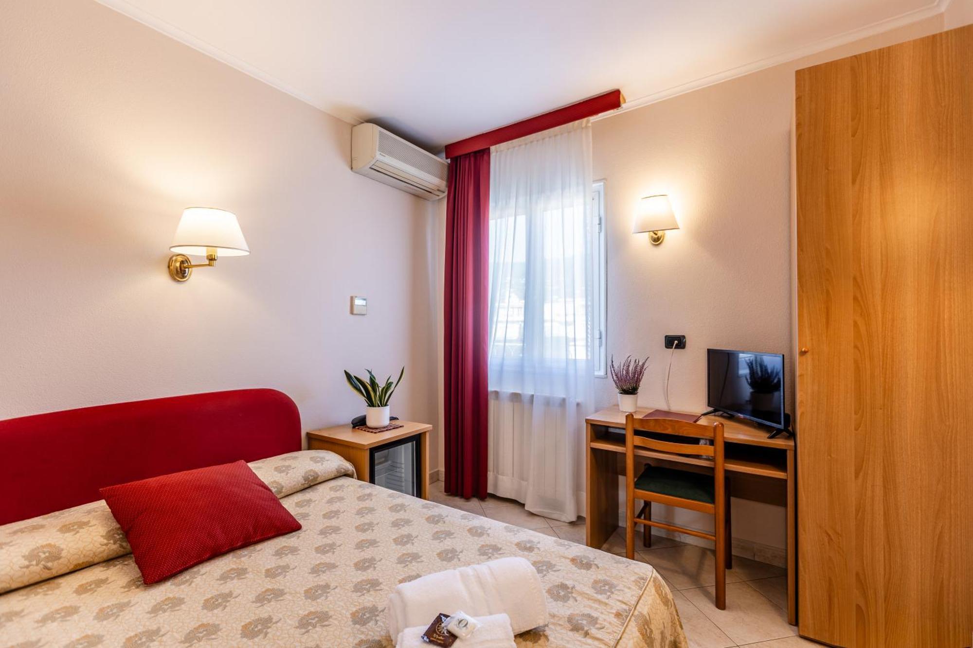 Superior Single Room,1771499318:JPEG