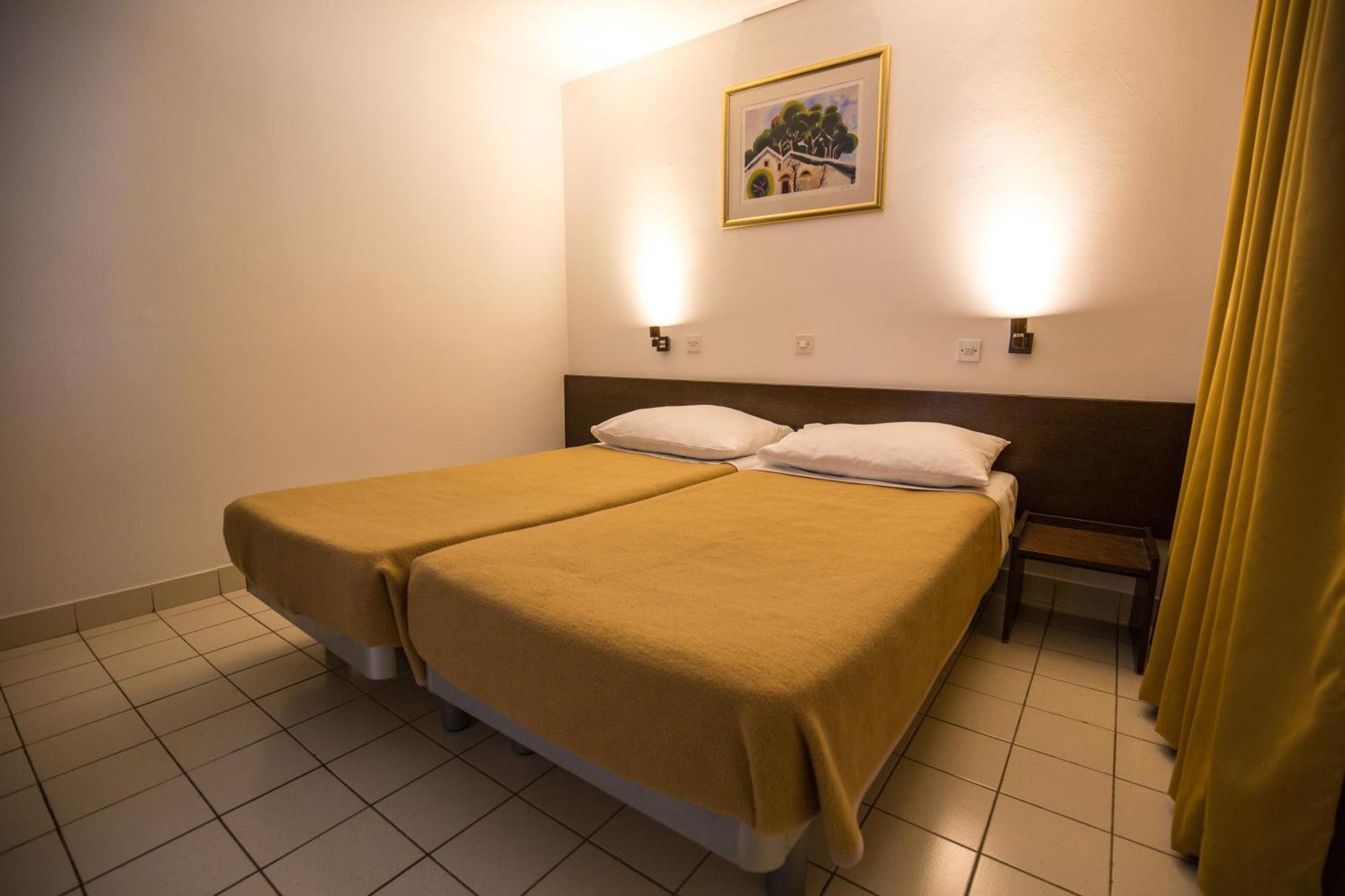 One-Bedroom Apartment Park View