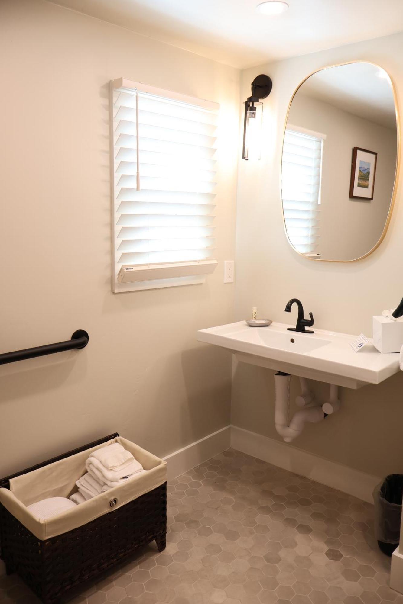 Queen Room Disability Access