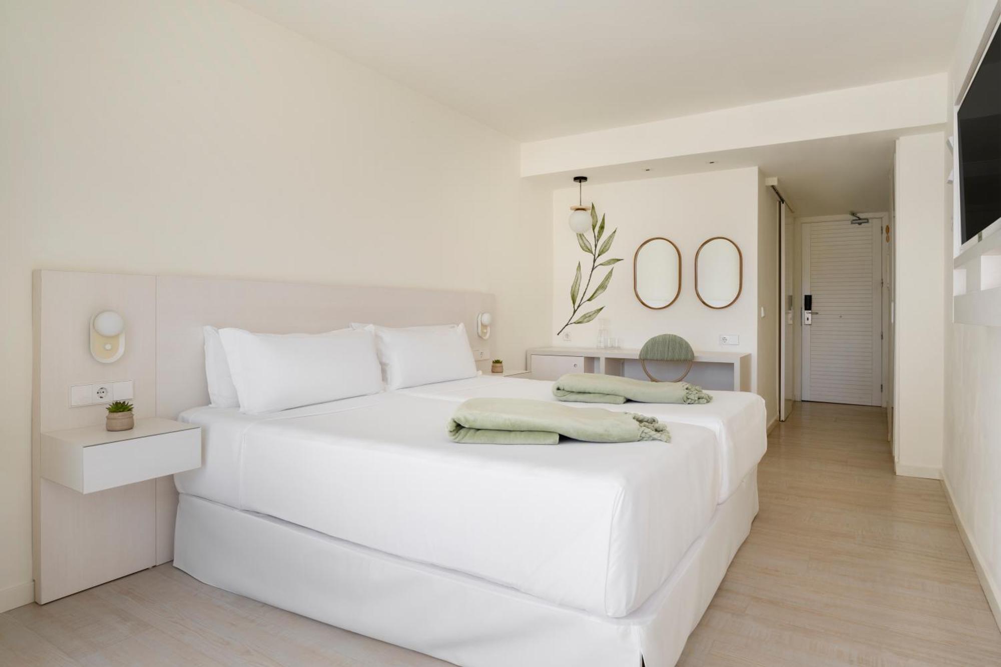Double Room Garden View Sharing Terrace