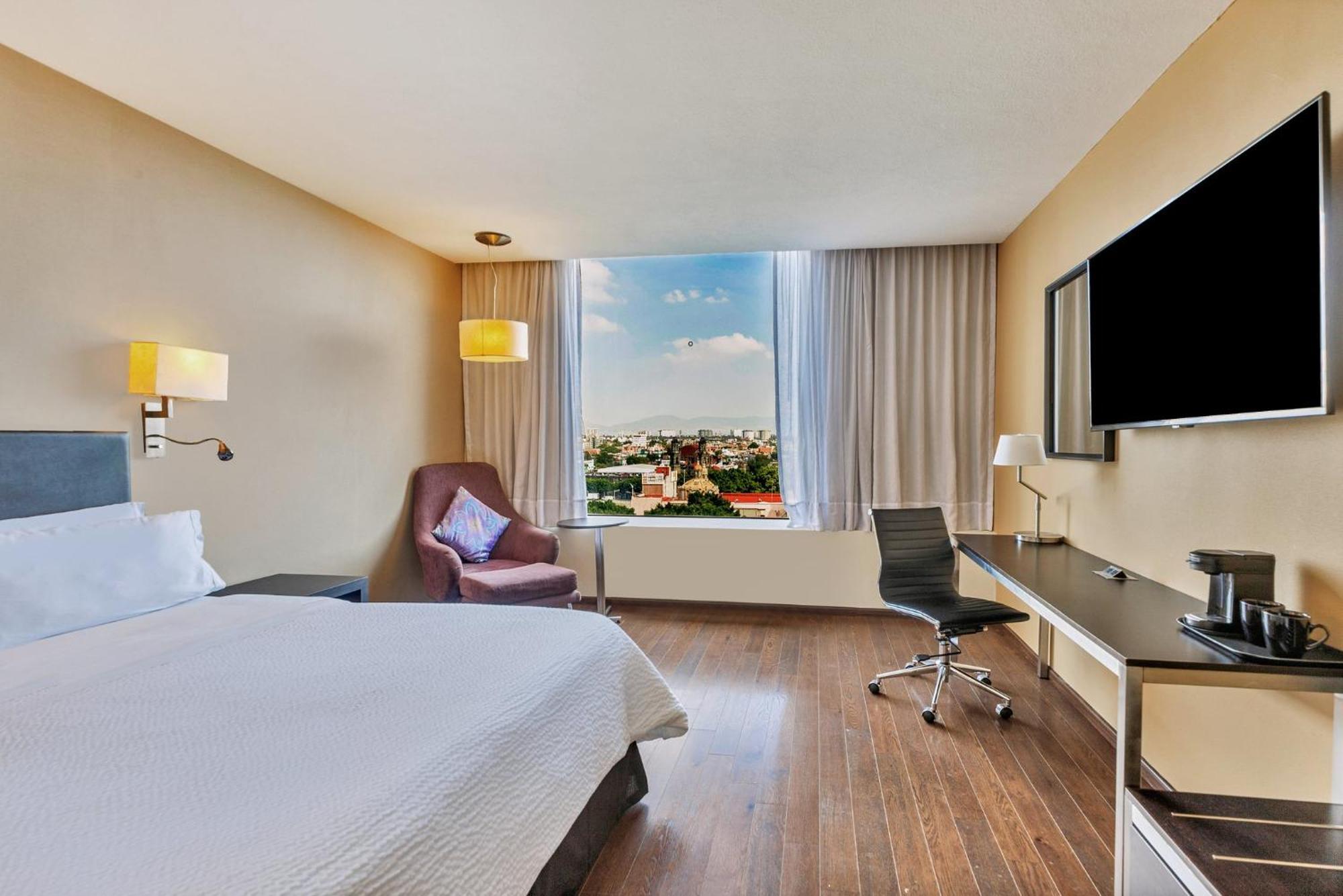 Executive King Room