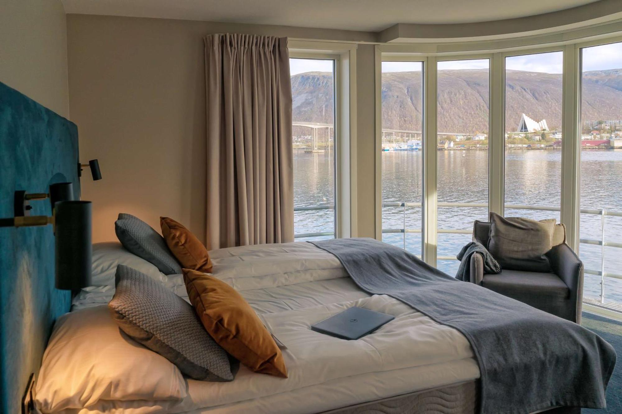 Junior Suite,1706796851:JPEG
