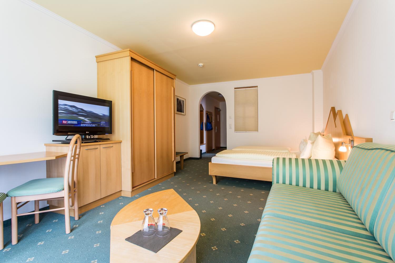 Large Double Room