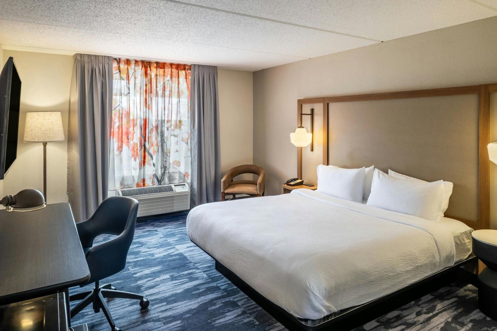 King Room,1706810235:JPEG