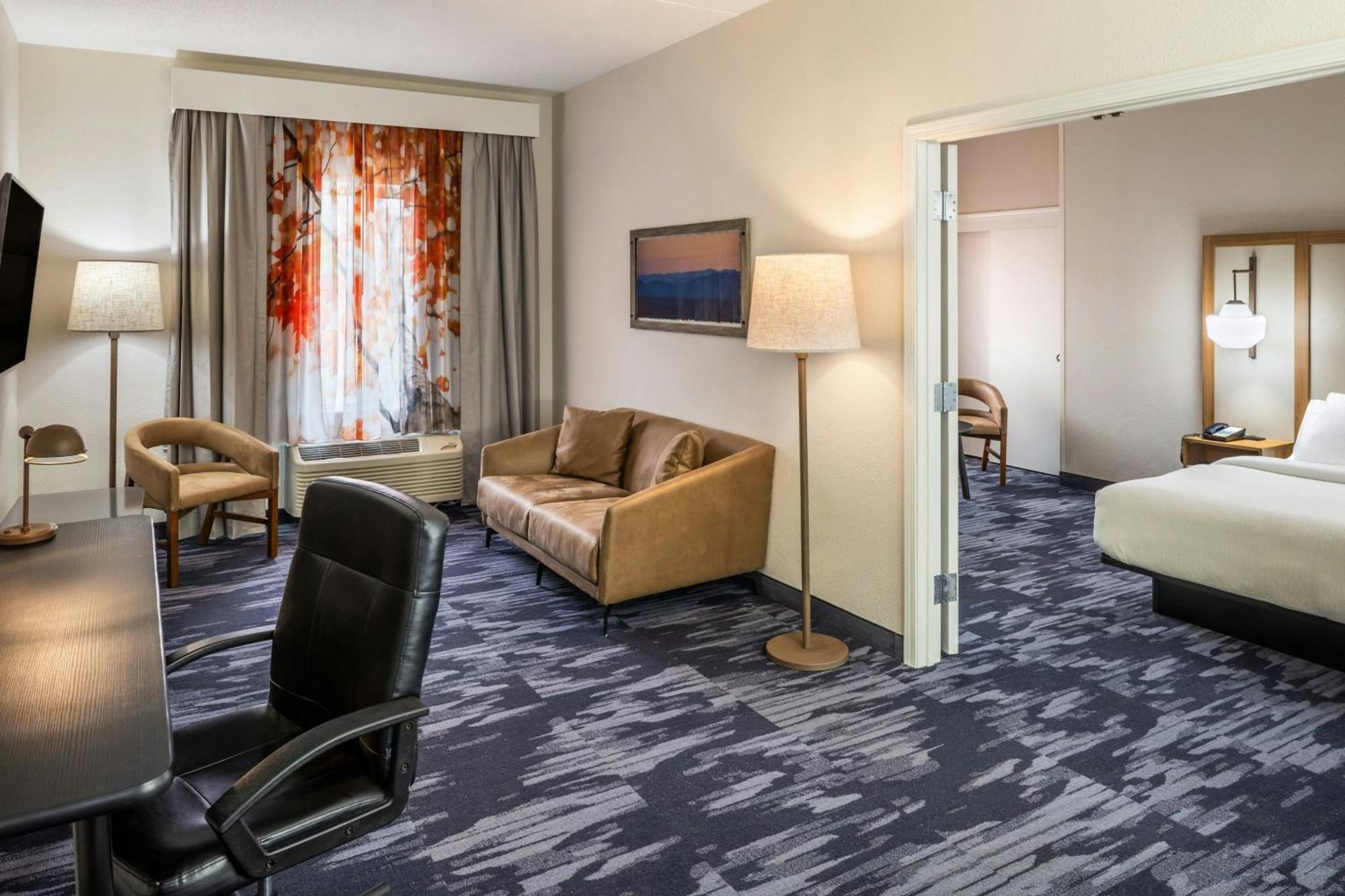 One-Bedroom King Suite,1706810283:JPEG