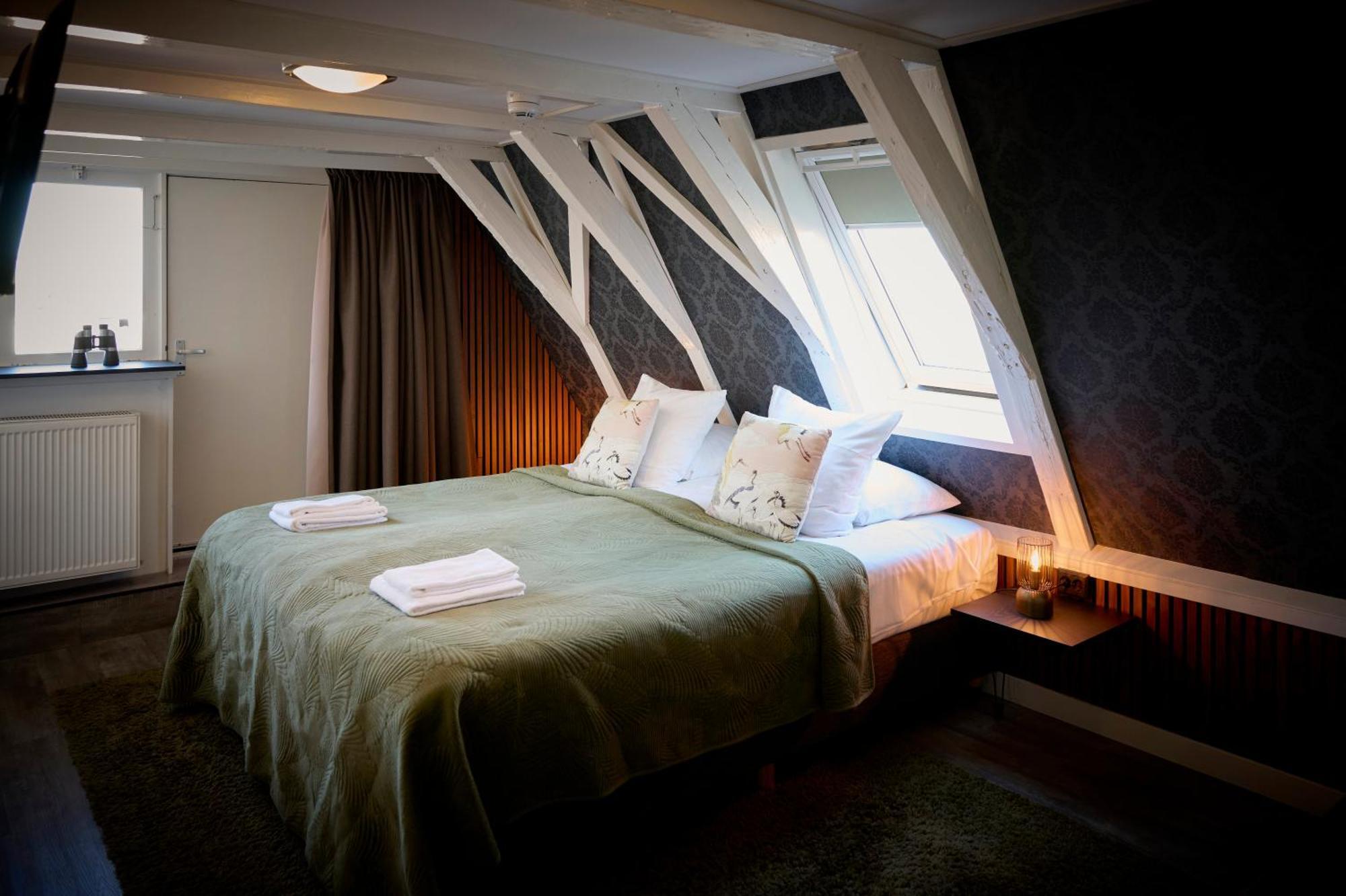 Comfort Twin Room