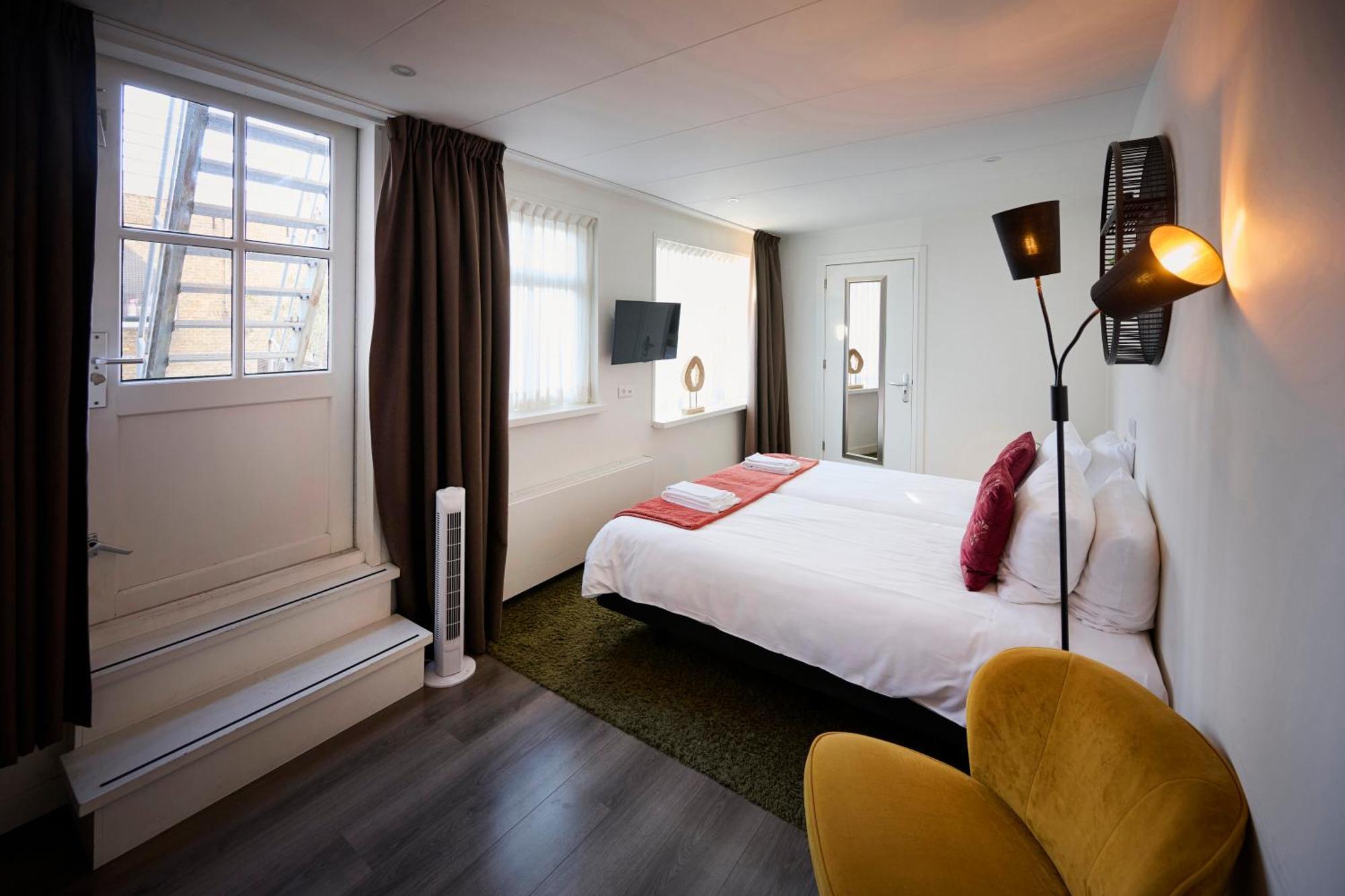 Small Twin Room