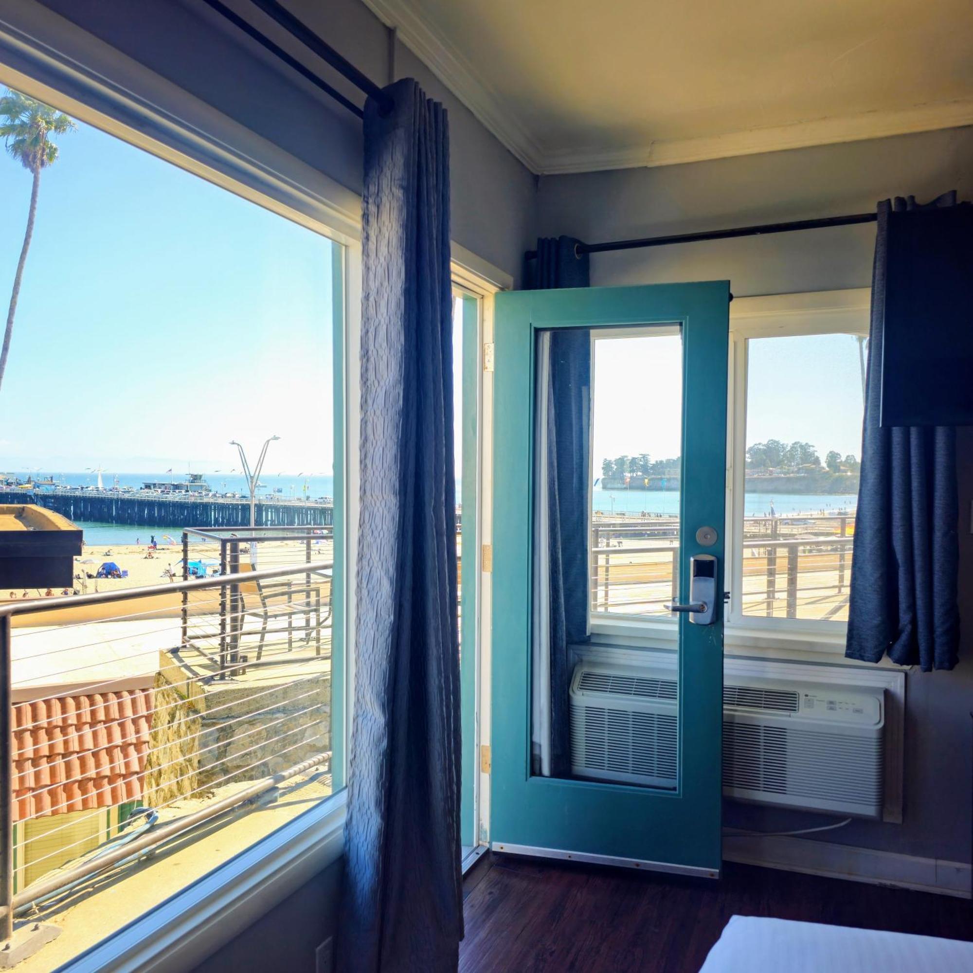 Partial Ocean View King Bed