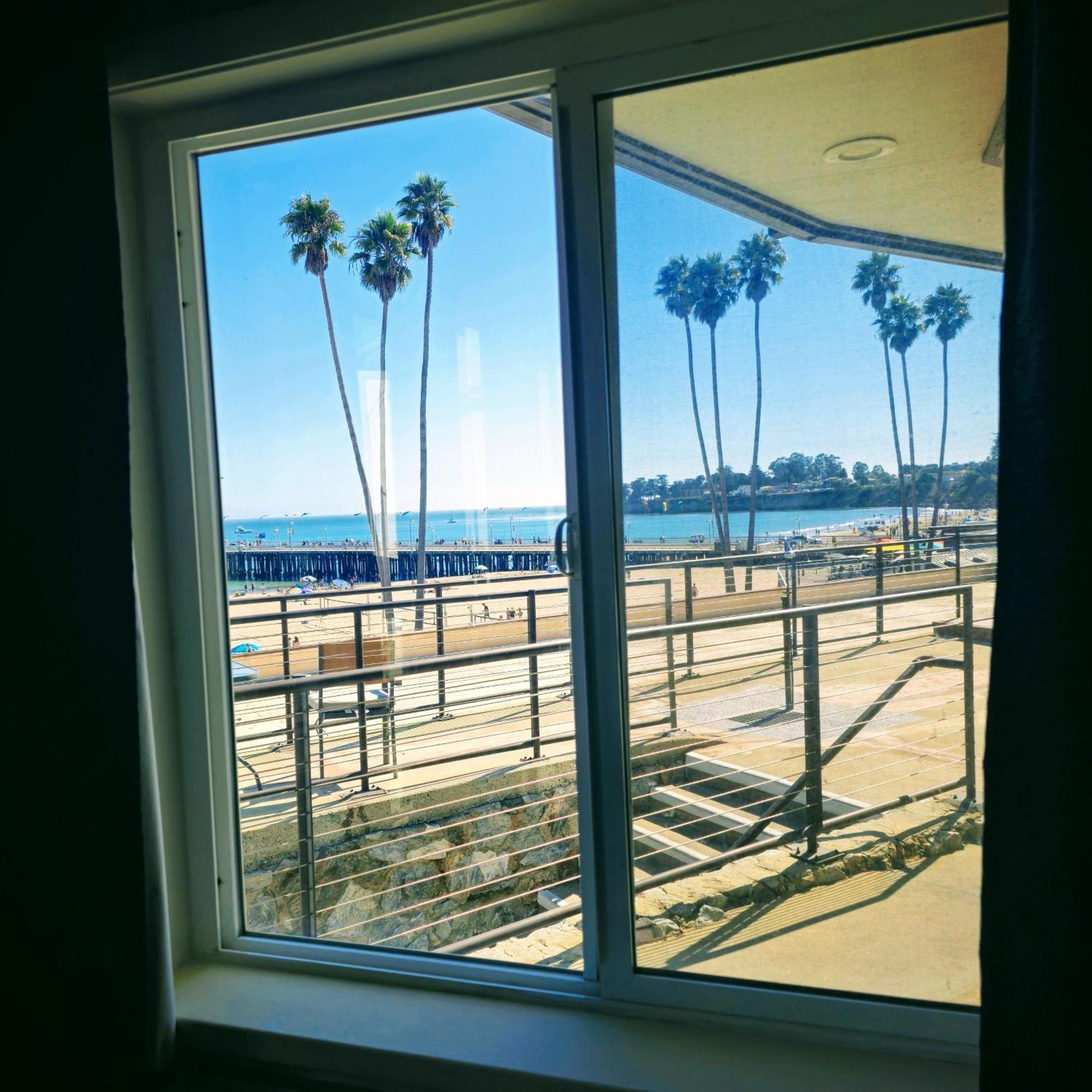 Partial Ocean View King Bed