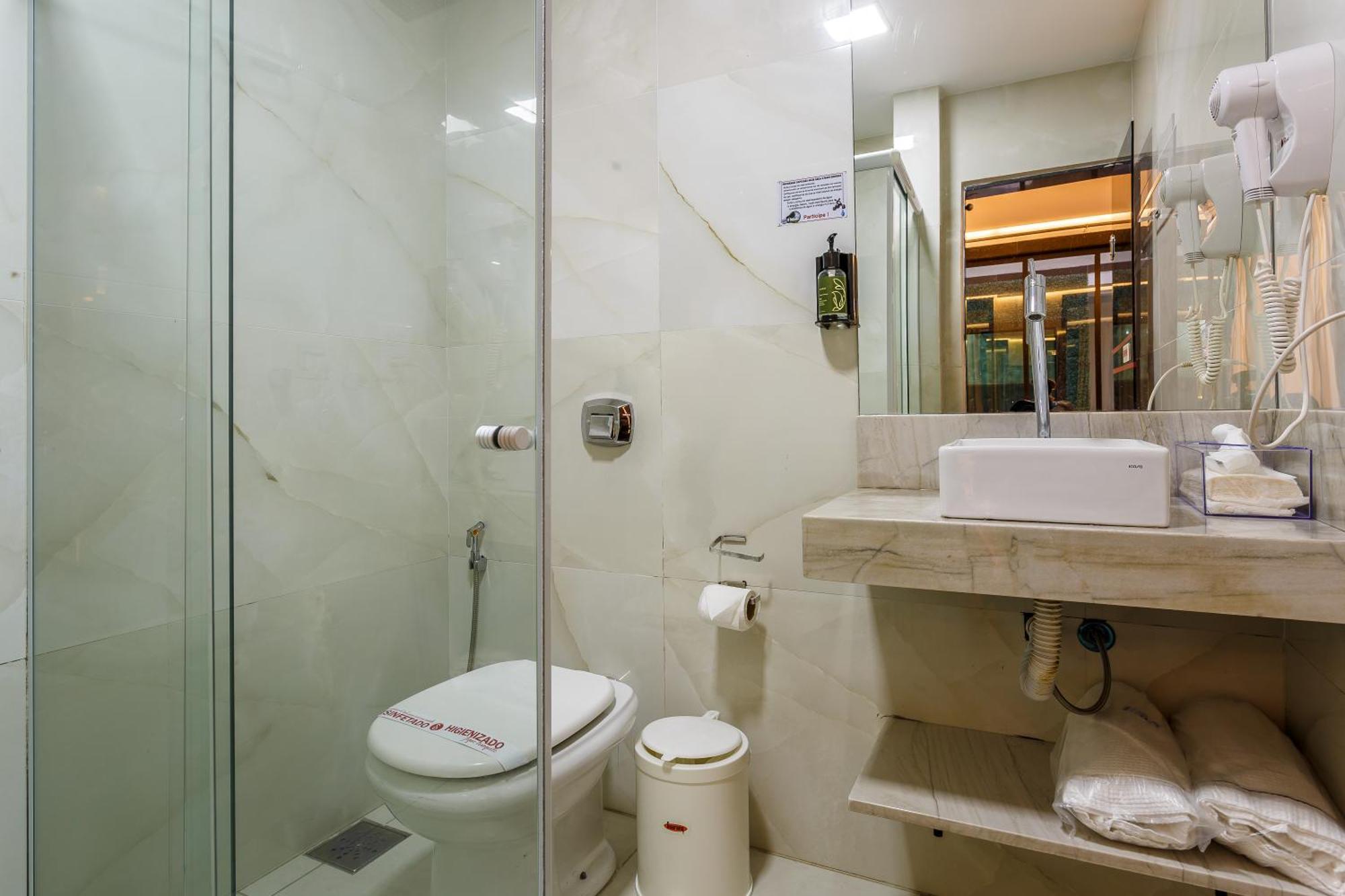 Executive Suite,1706876295:JPEG