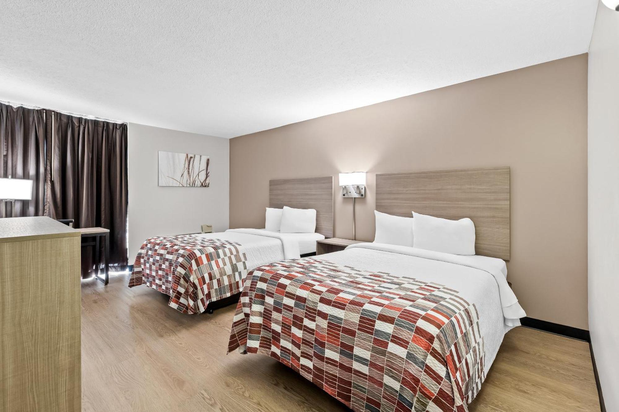 Superior Double Room Two Double Beds Poolside Non-Smoking