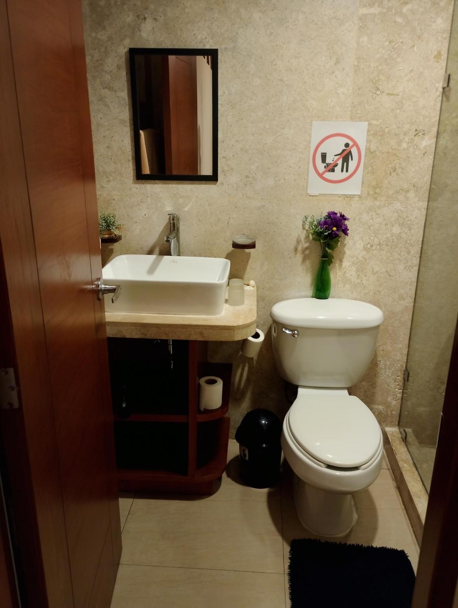 Double Room Private Bathroom