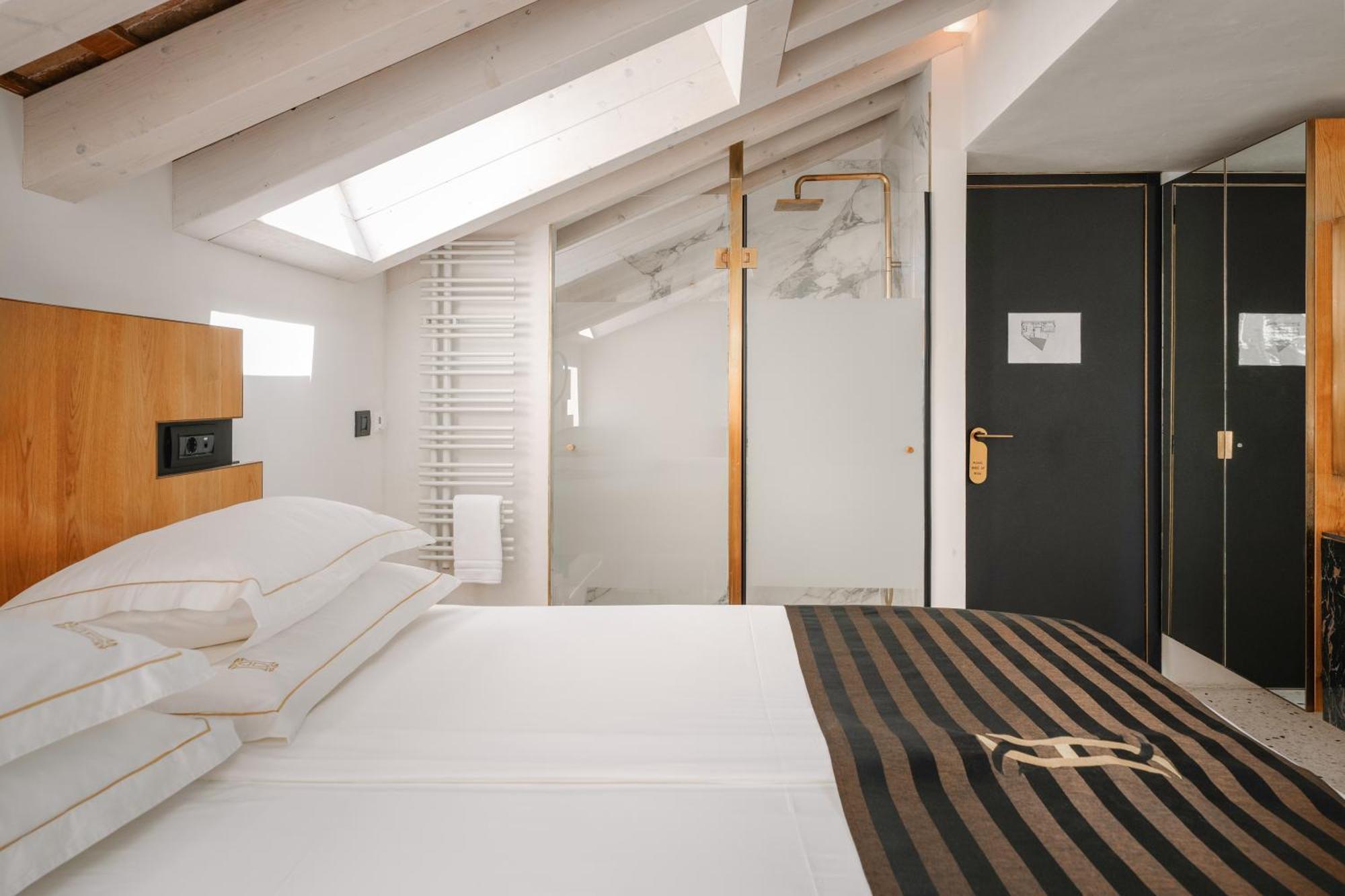 Classic Palazzo Double Room