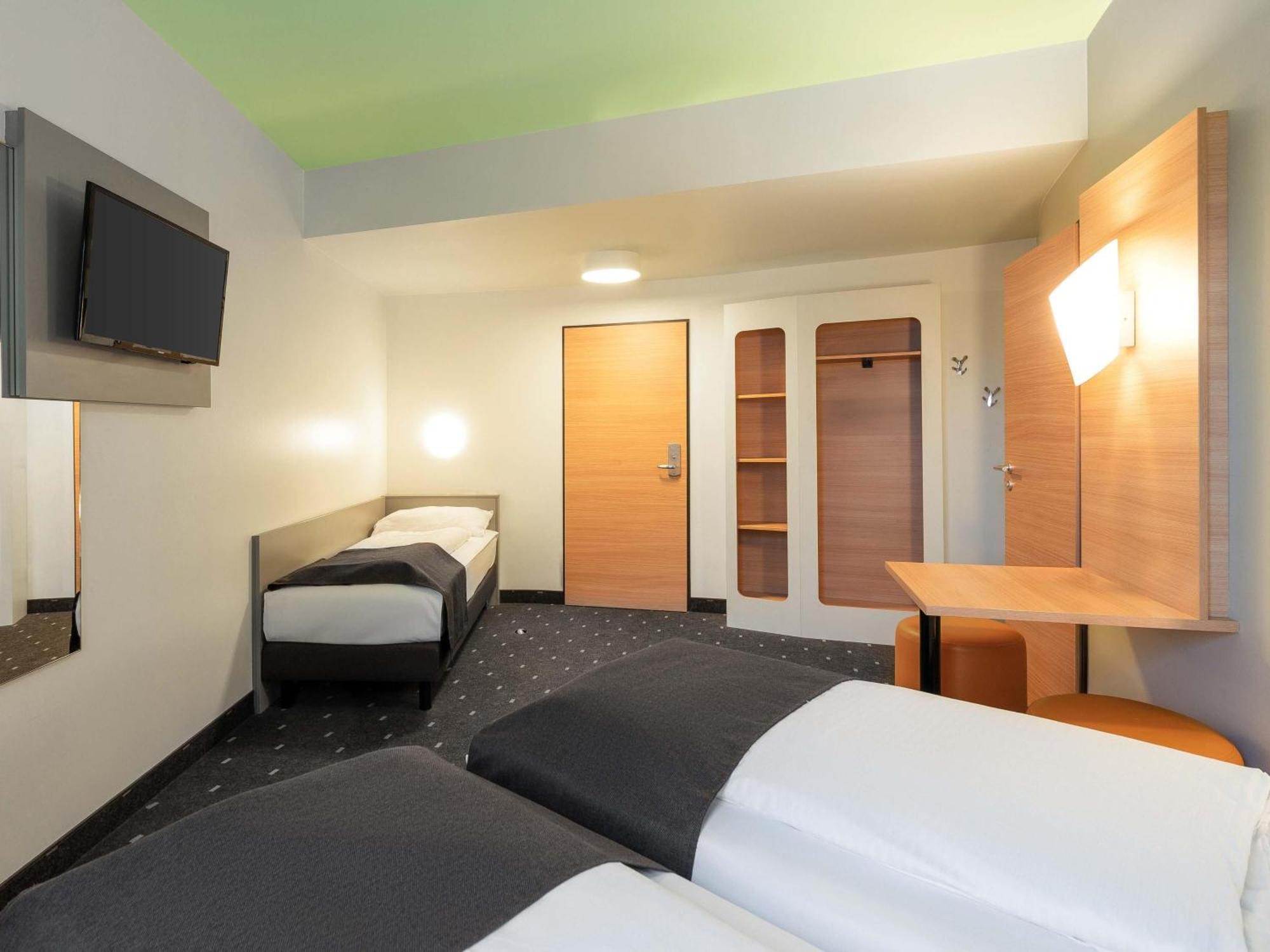 Triple Room,1706931372:JPEG