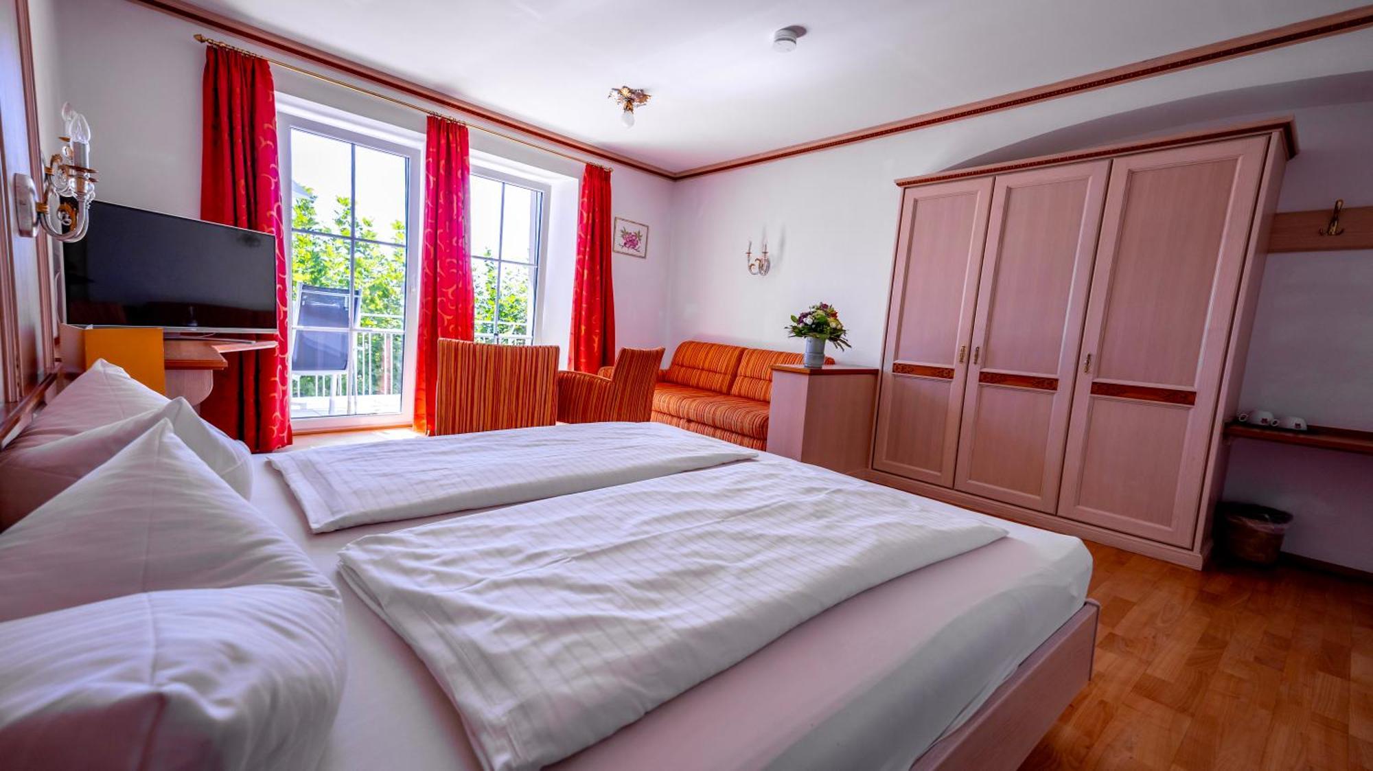 Double Room Lake View