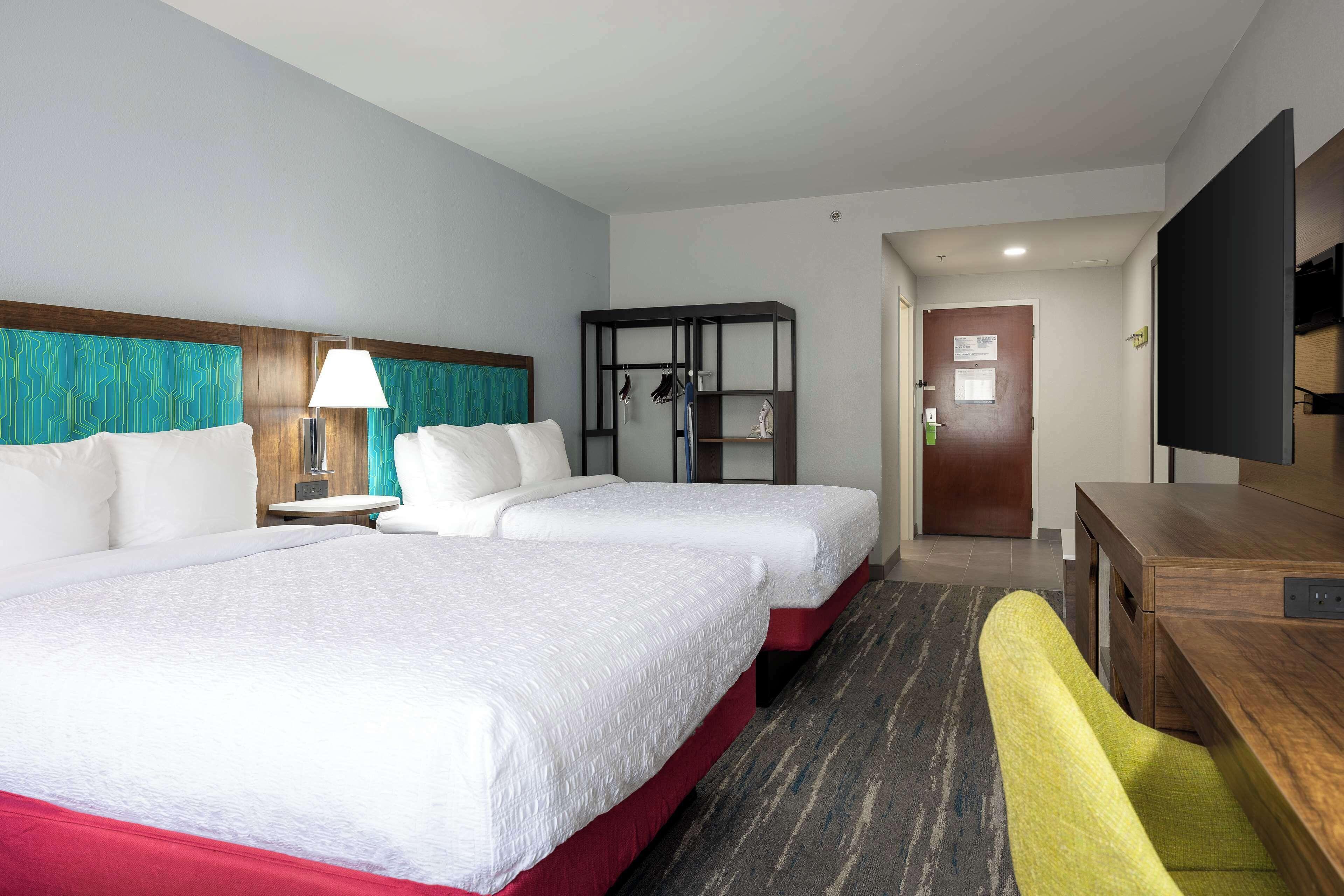 Room Two Queen Beds Non-Smoking