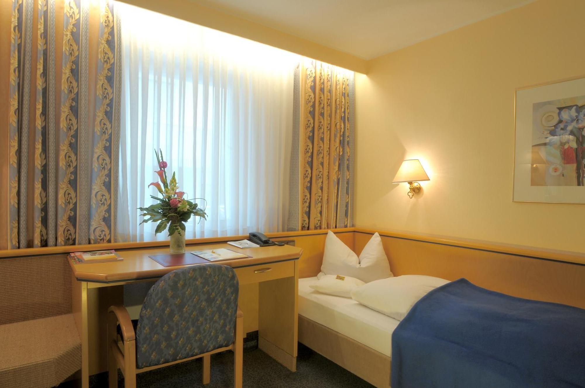 Small Single Room
