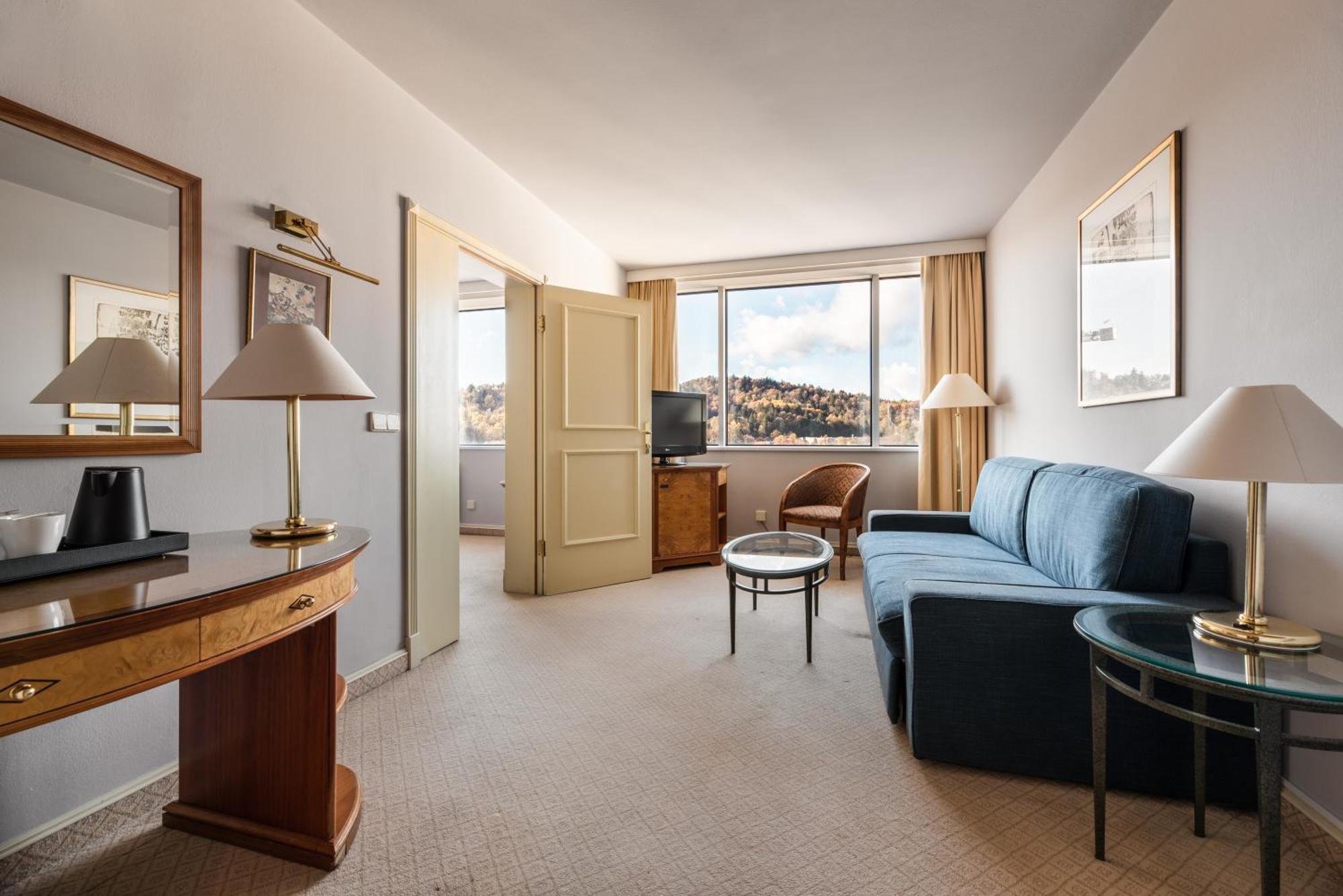 Junior Suite