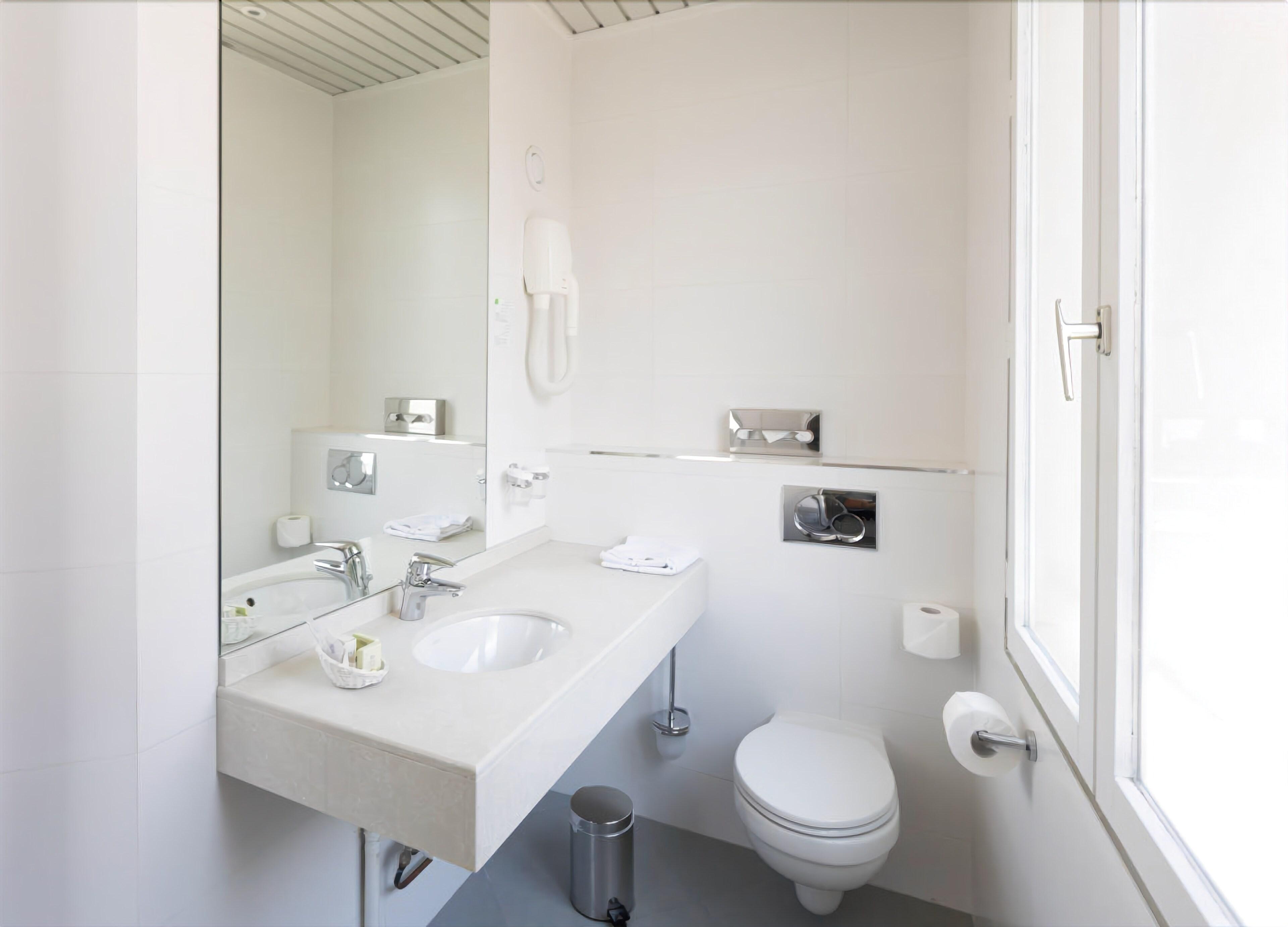 Triple Room,388027145:JPEG
