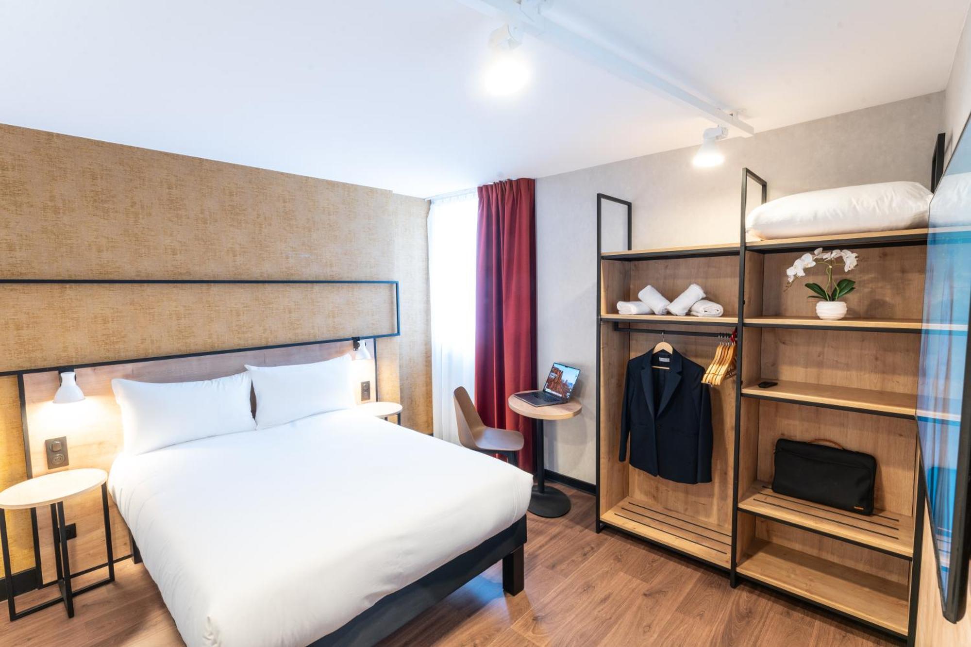 Standard Double Room,1708305093:JPEG