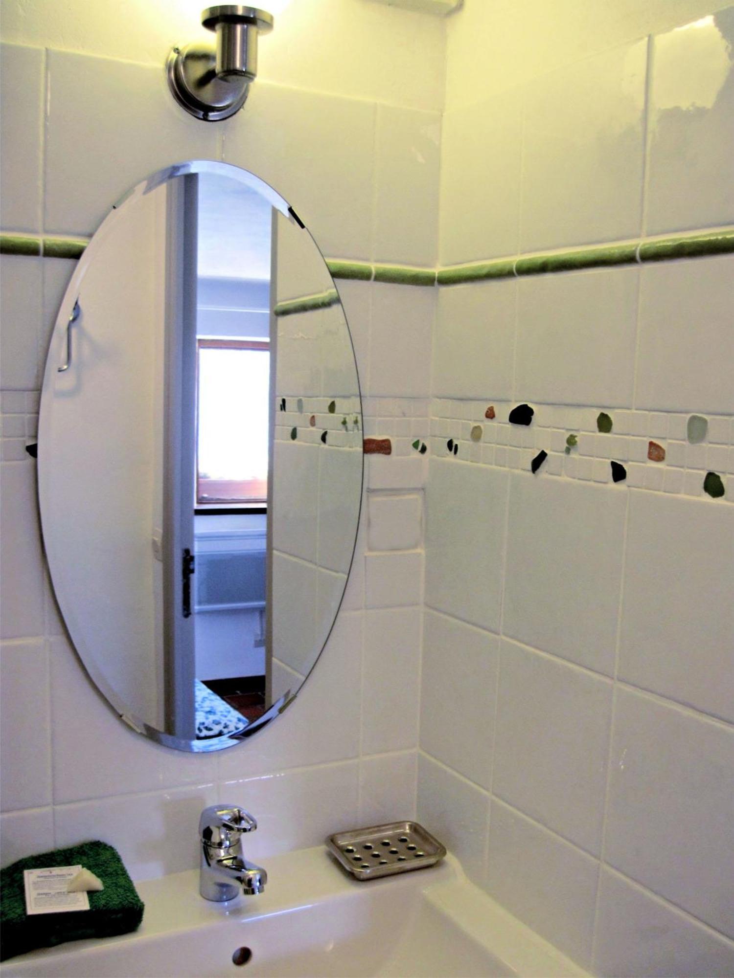 Triple Room Private Bathroom