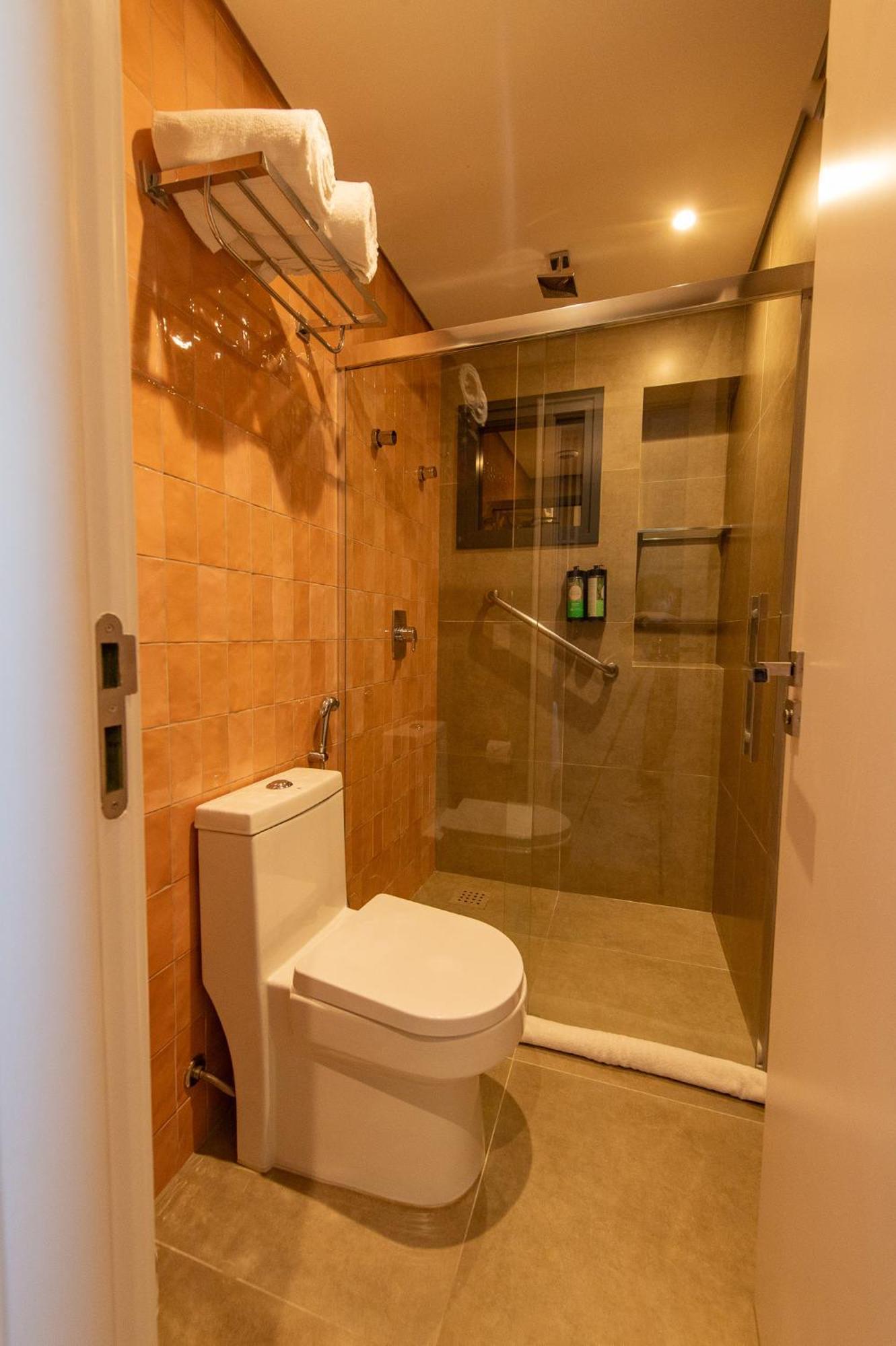 Deluxe Suite,1708474560:JPEG