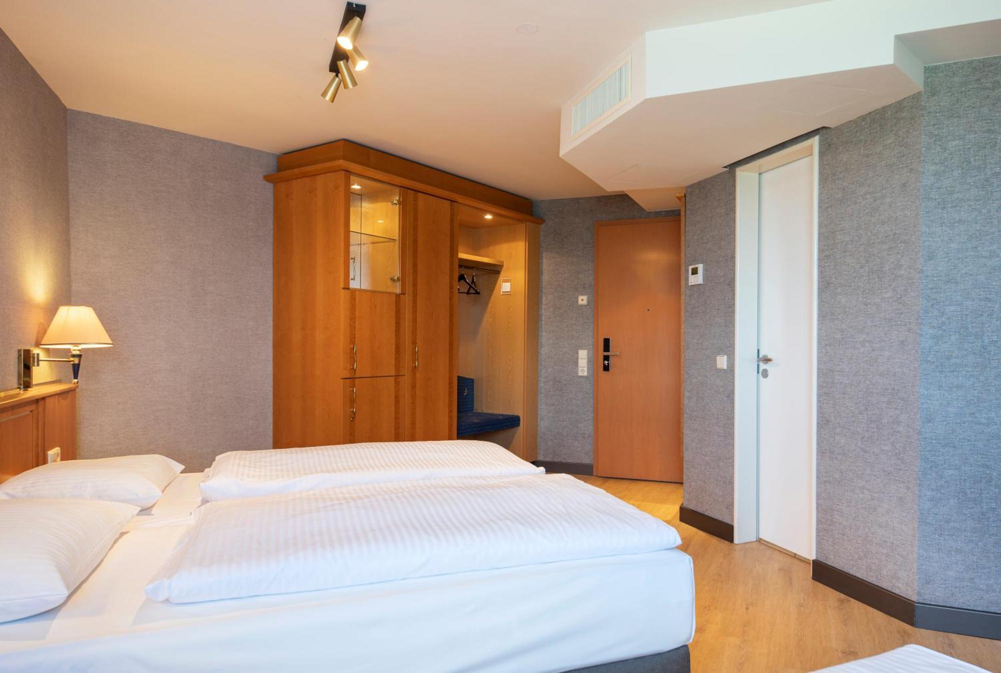 Economy Double or Twin Room,1709529974:JPEG