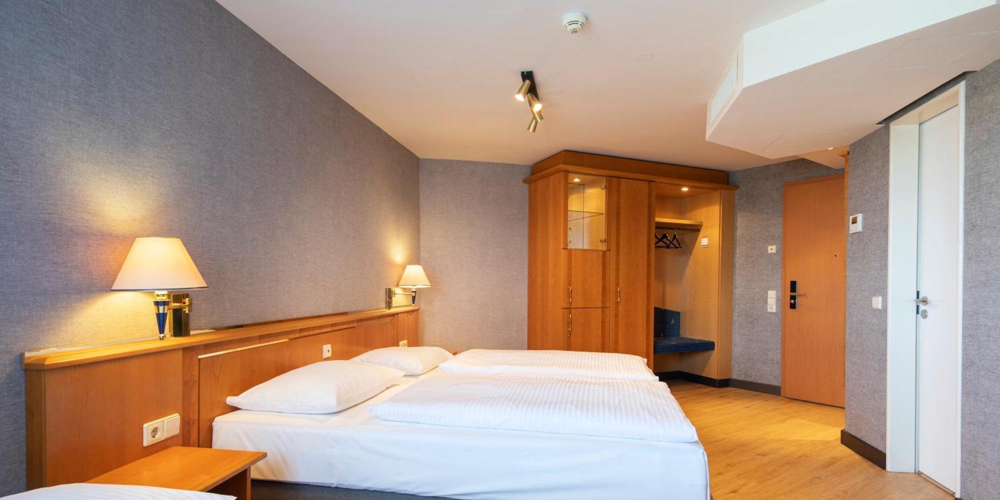 Double or Twin Room,1709529974:JPEG
