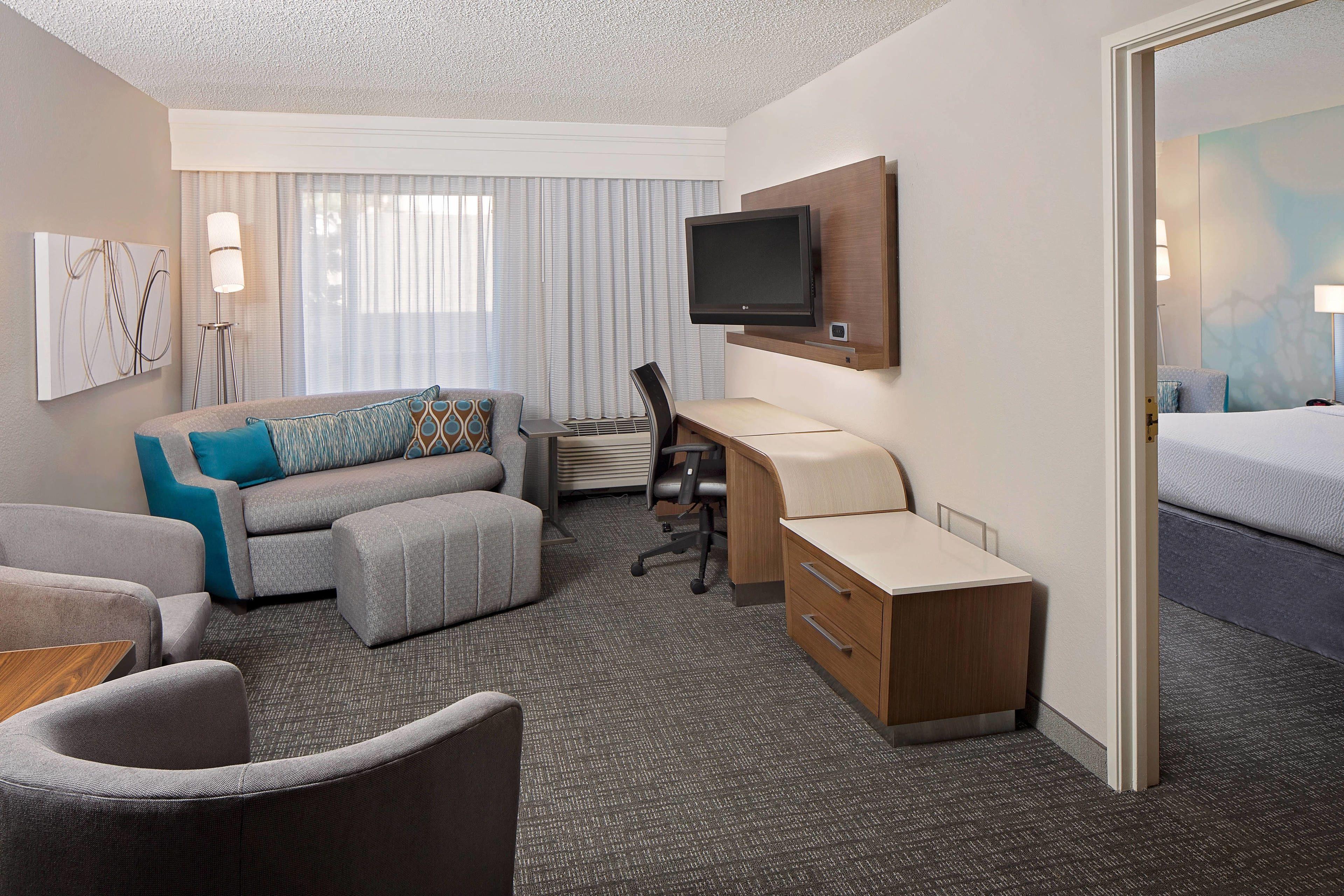 King Suite Sofa Bed,1646902418:JPEG