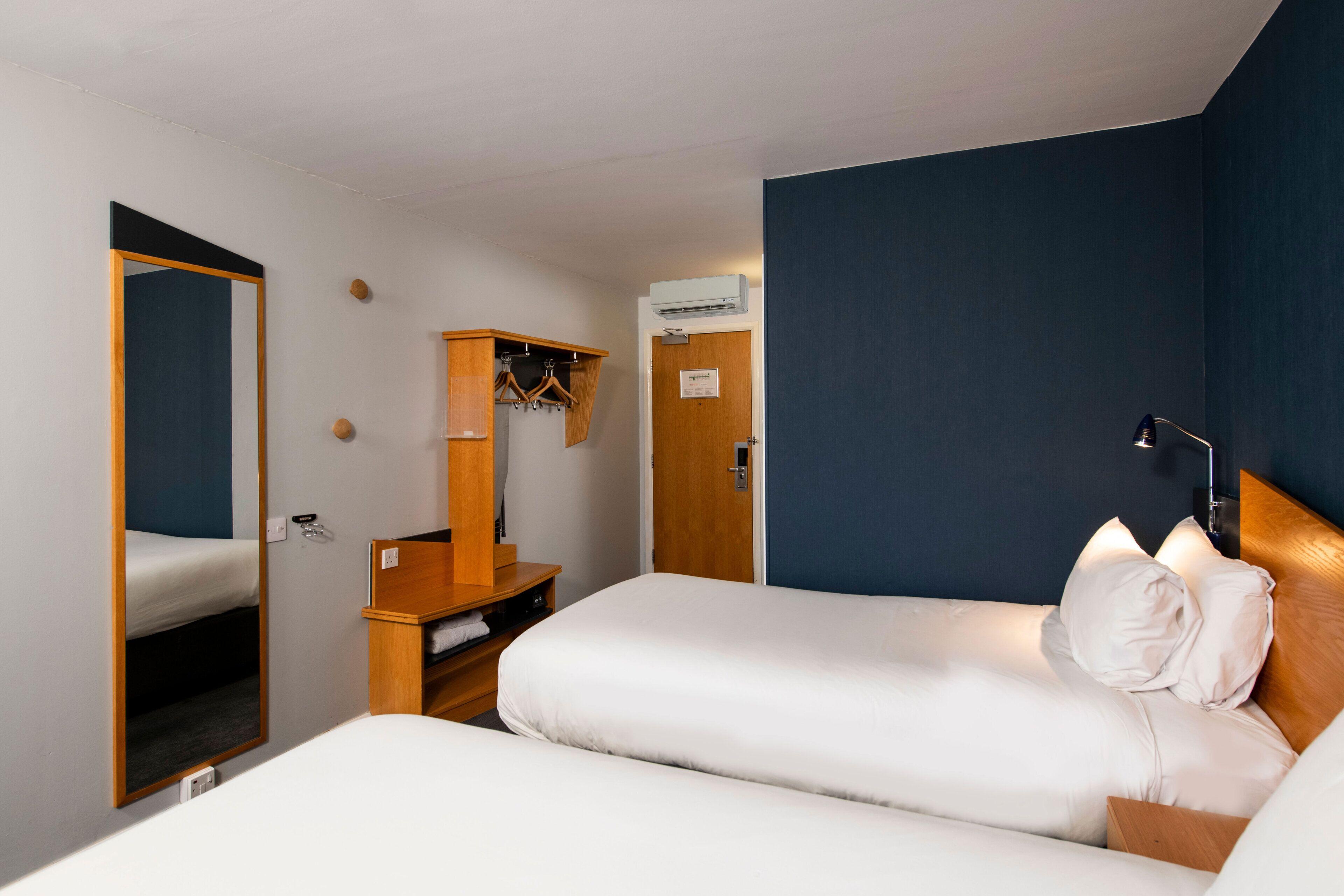 Standard Twin Room Hot,1709533258:JPEG