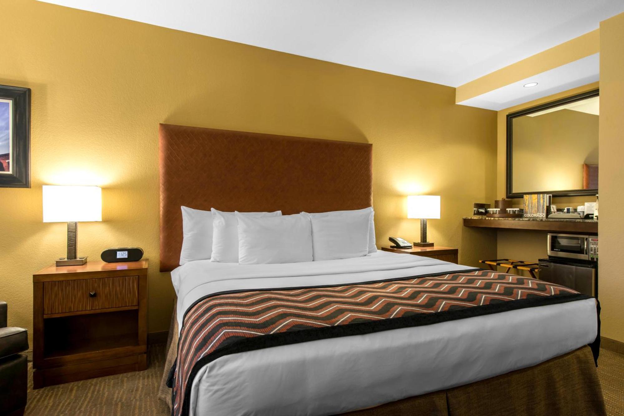 Standard King Room