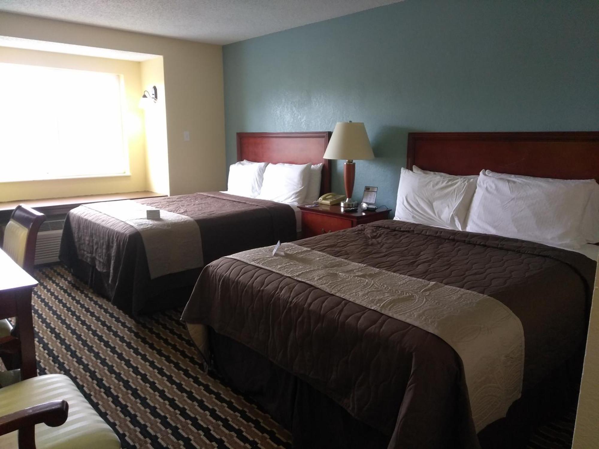 Queen Room Two Queen Beds