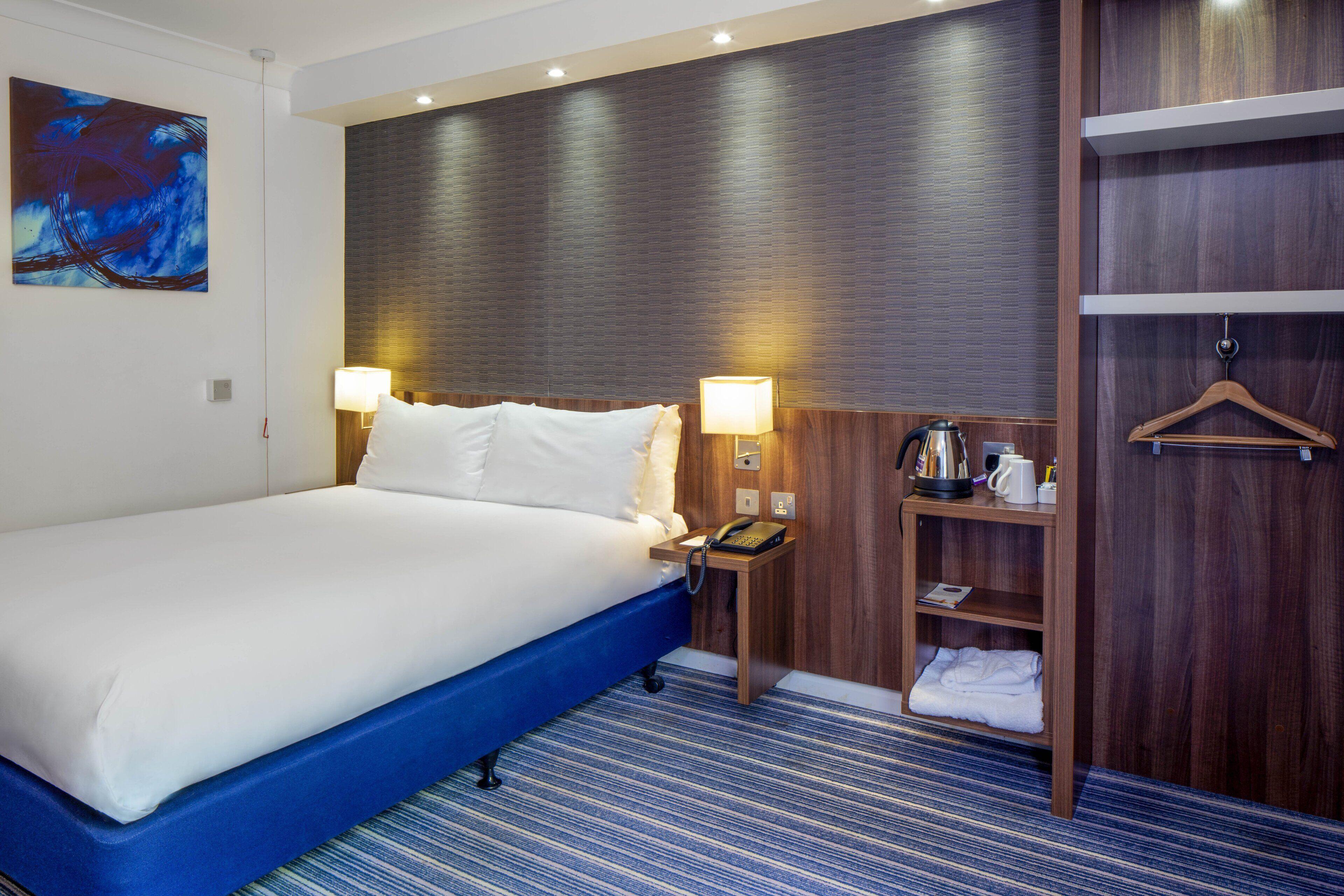 Double Room Hot Accessible