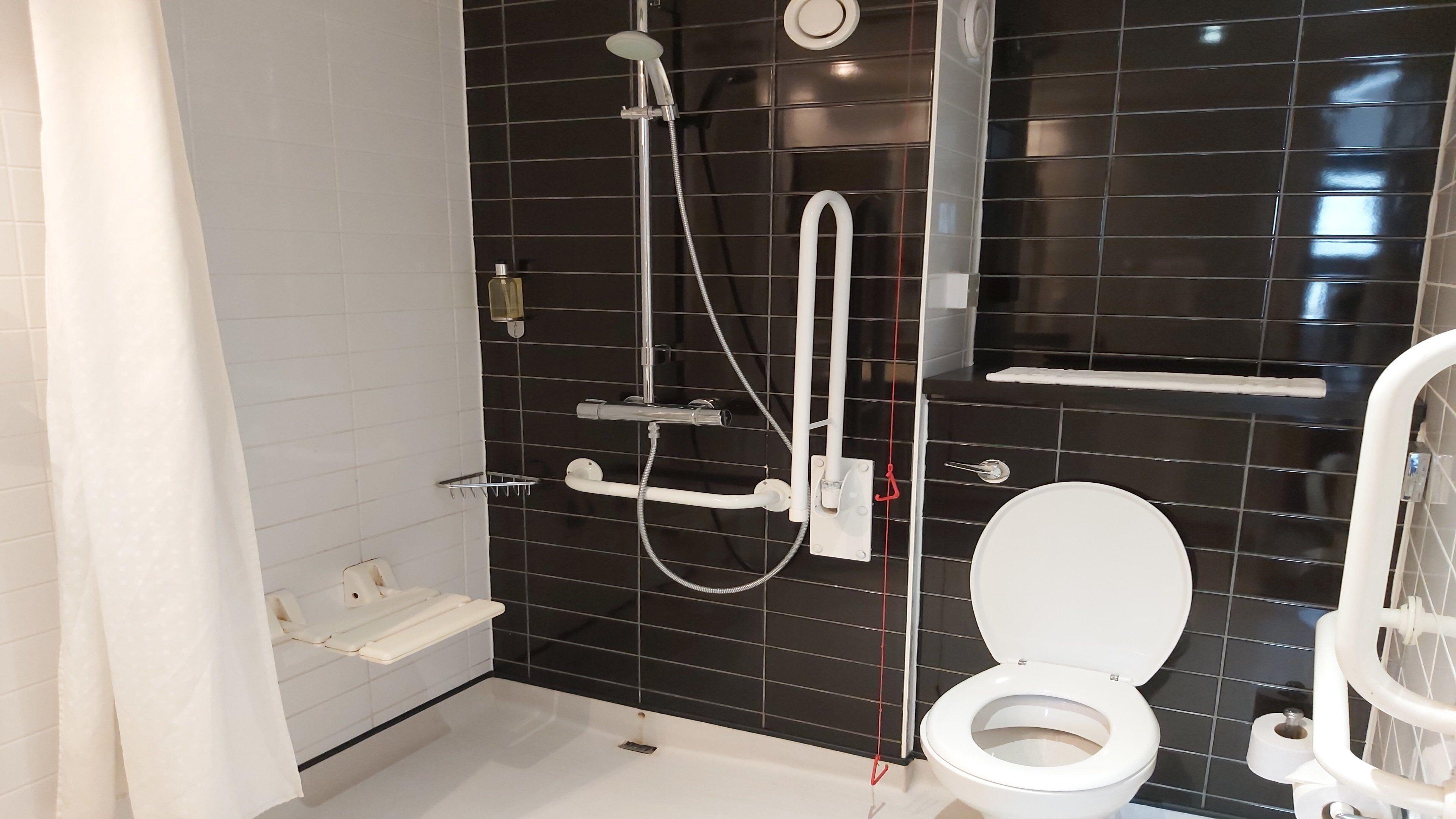 Double Room Hot Accessible