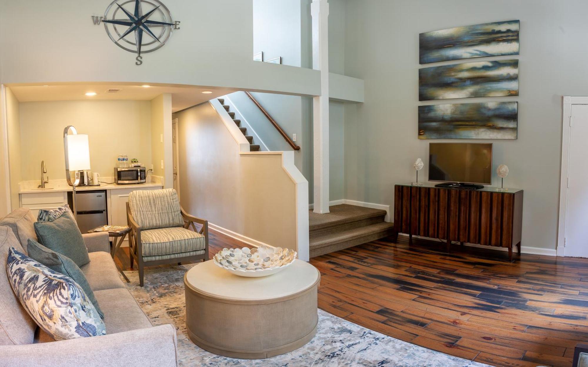 Two-Bedroom Suite River View Stair Access Only