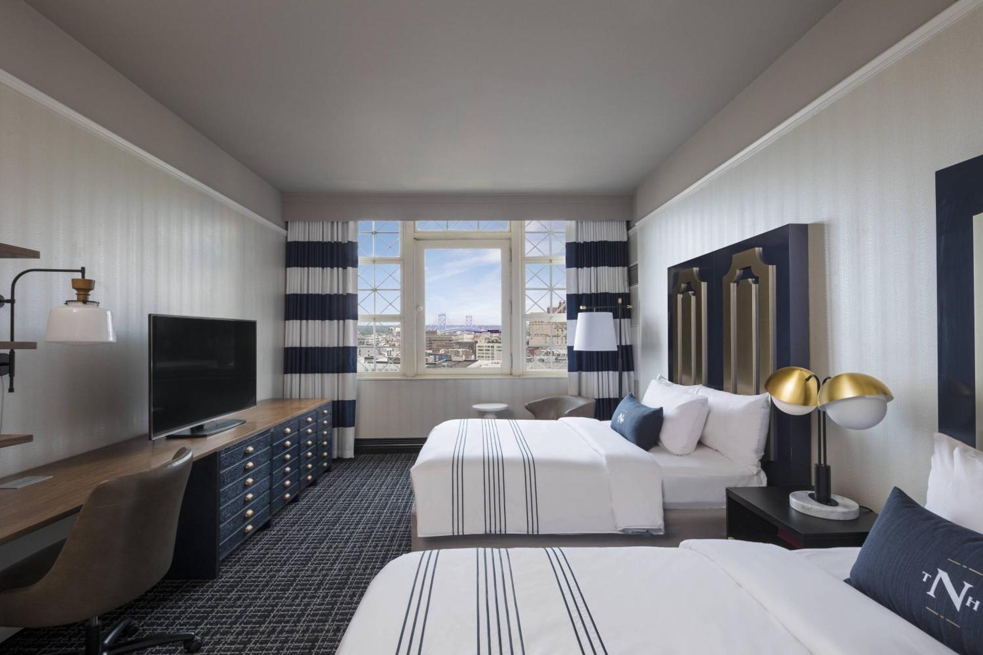 City View Queen or Queen Guest room 2 Queen City view