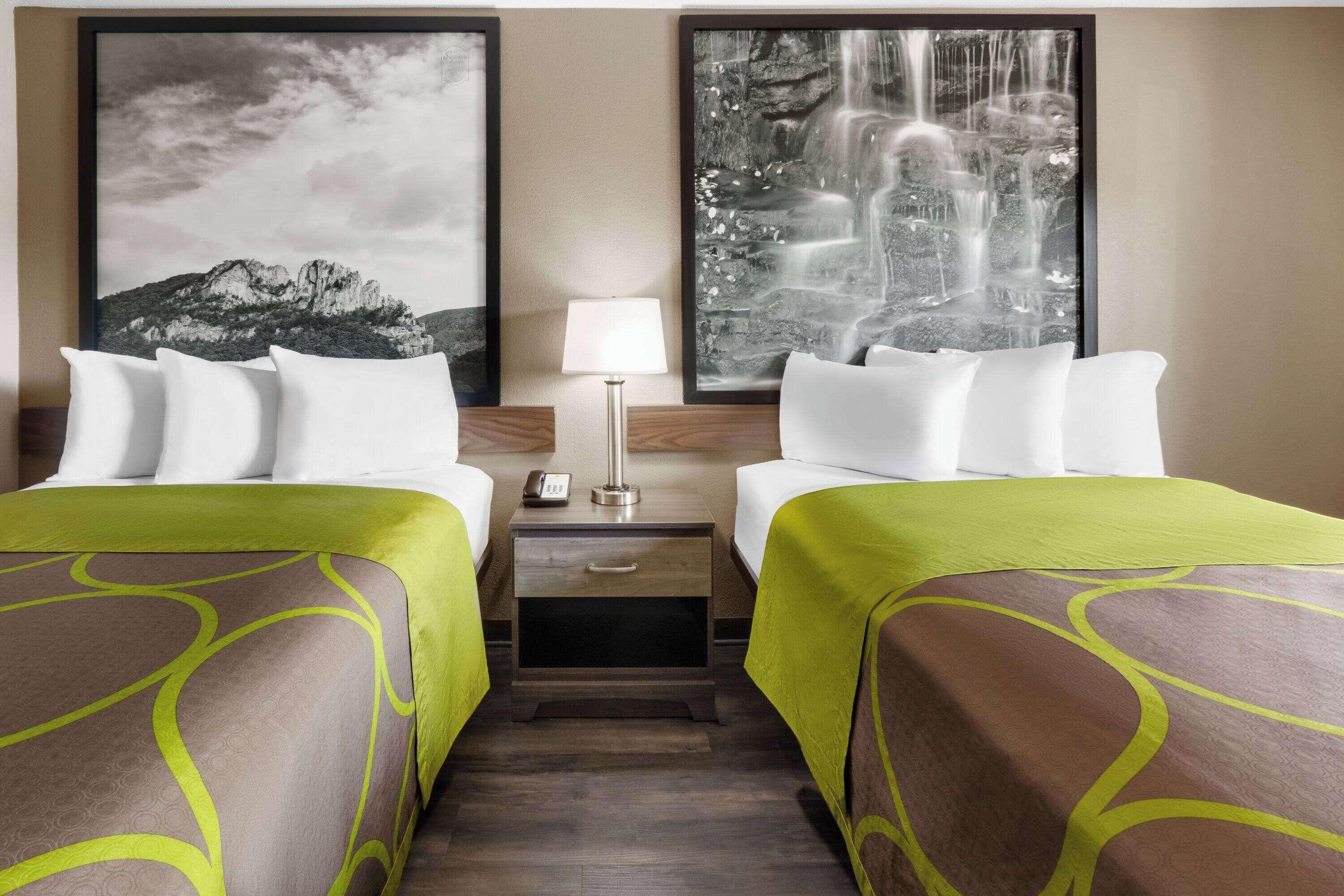 2 Double Beds, Non-Smoking
