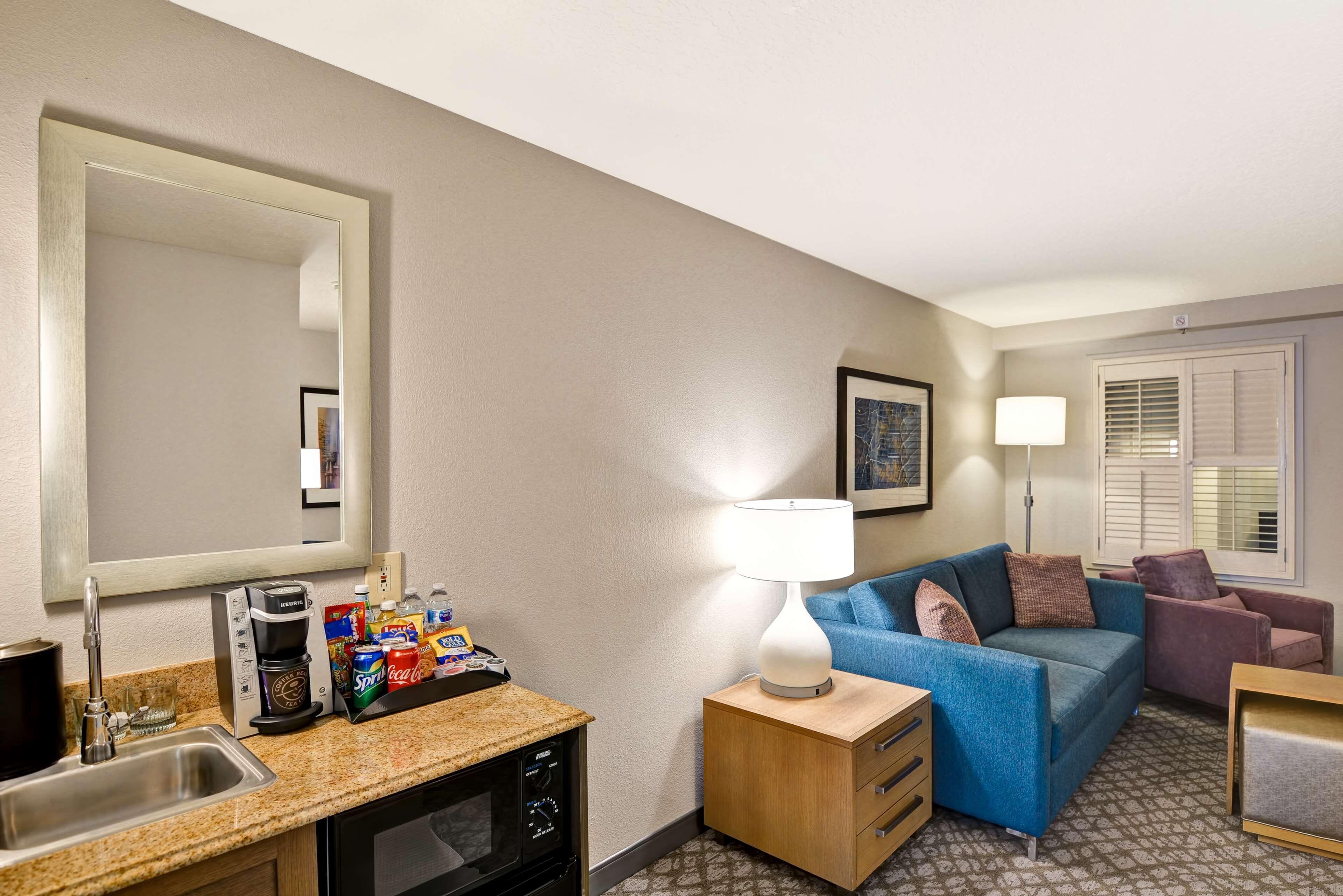 Two-Room Premium King Suite Non-Smoking