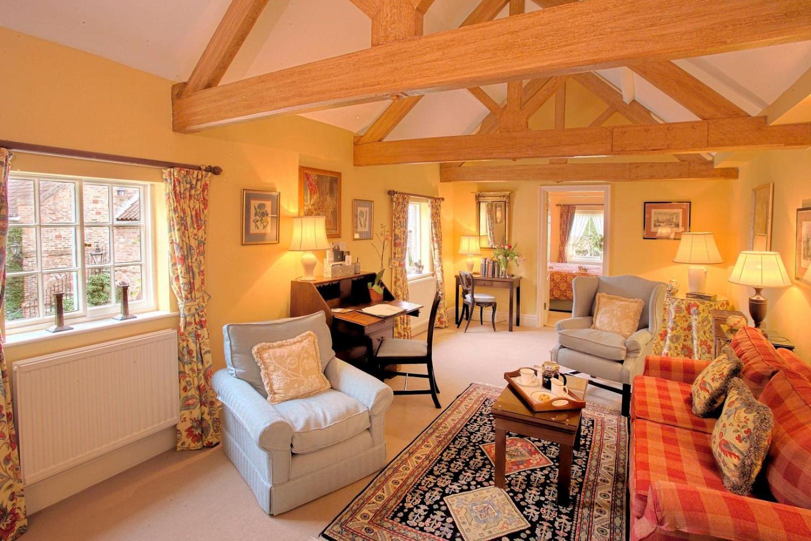 One-Bedroom Suite,1709783928:JPEG