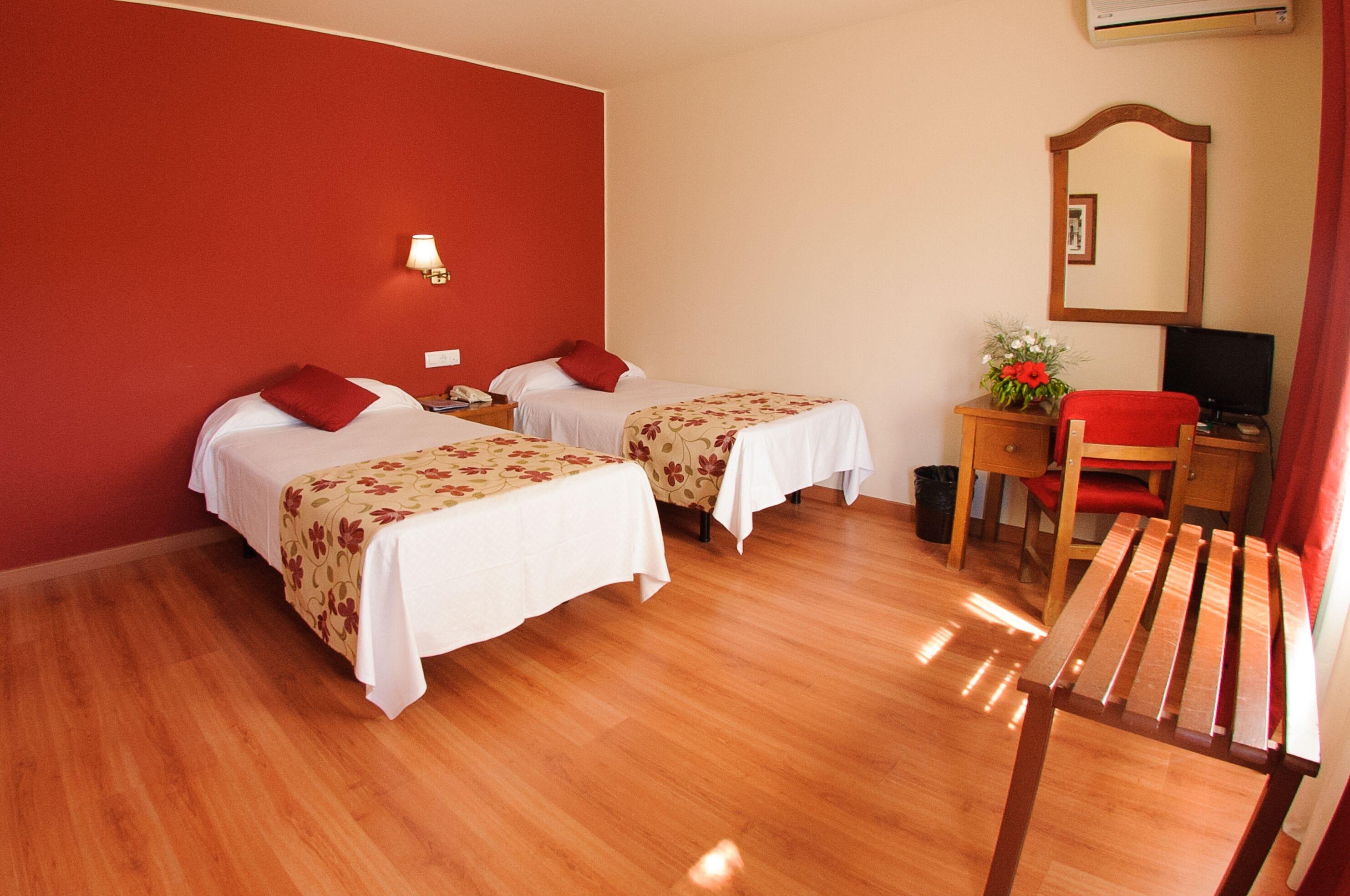 Twin Room Extra Bed