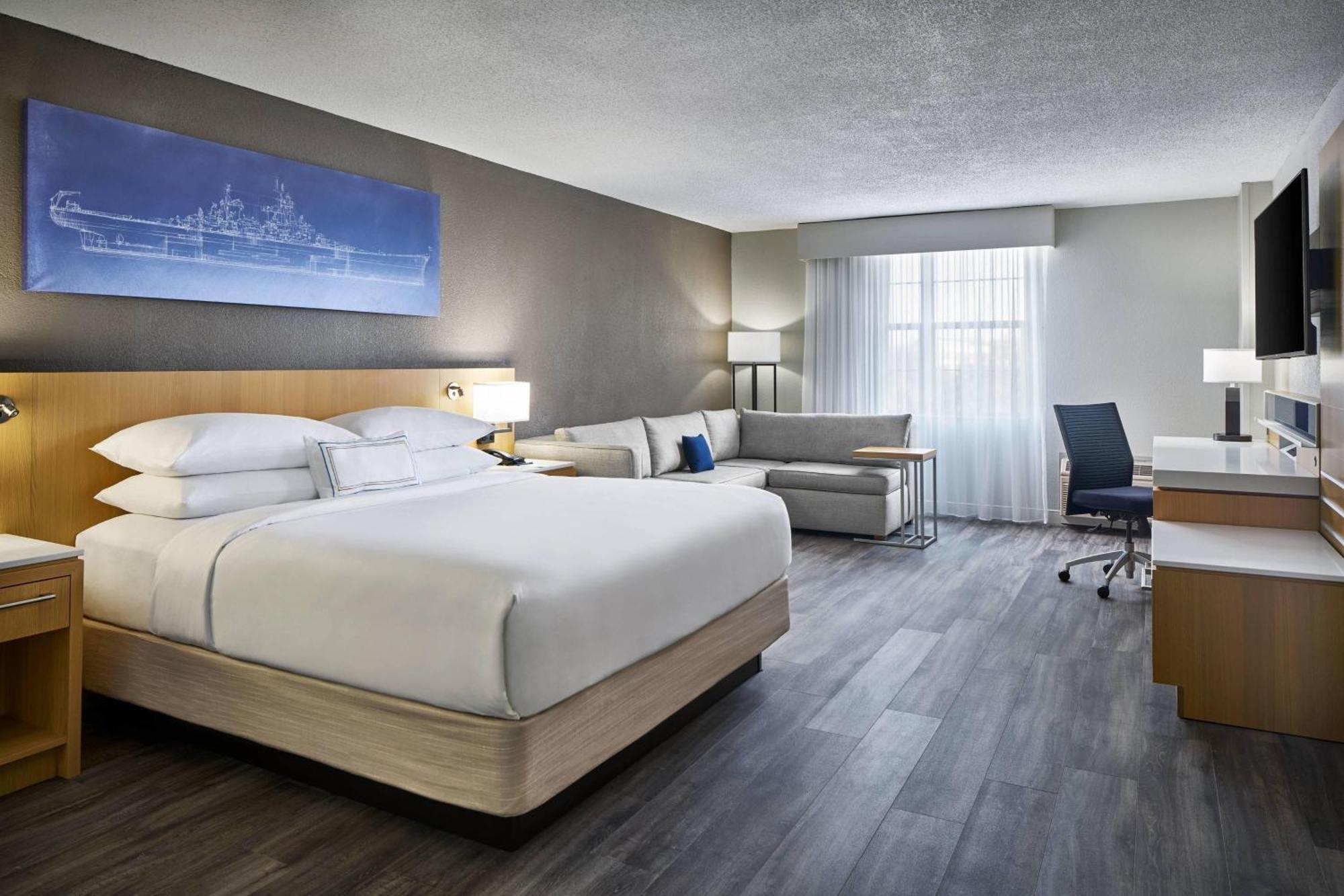 Junior King Suite,1709928471:JPEG