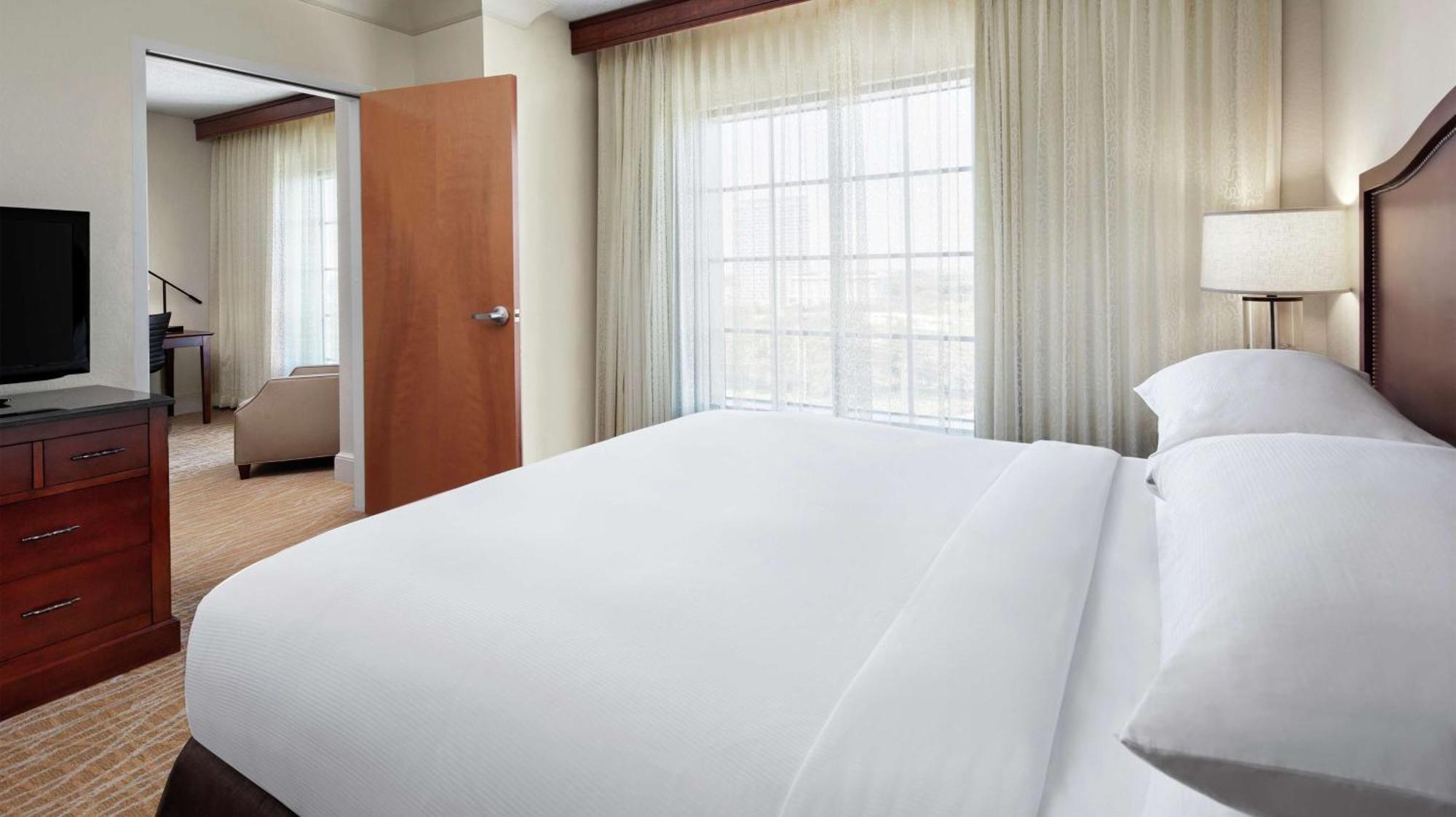 One-Bedroom King Suite Sofa Bed