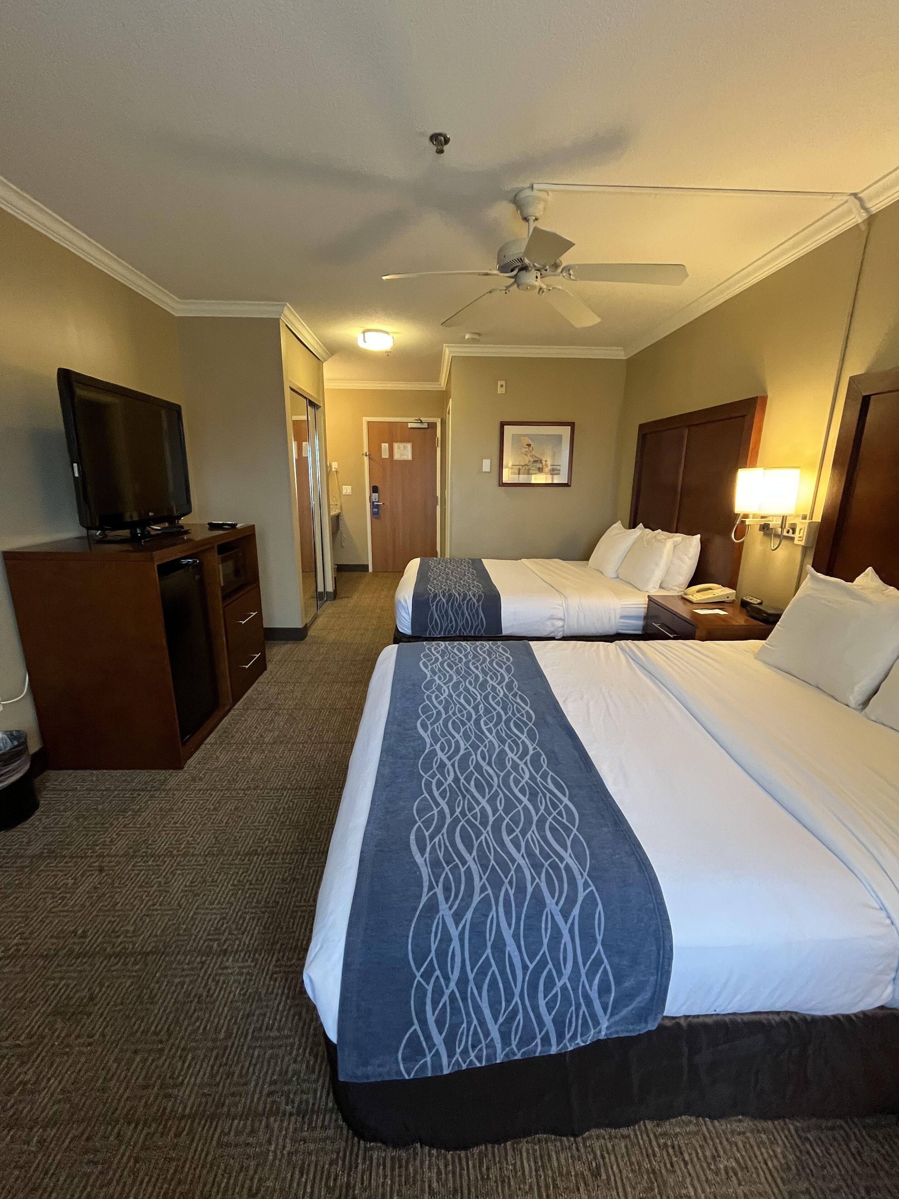 Queen Room Two Queen Beds Non-Smoking